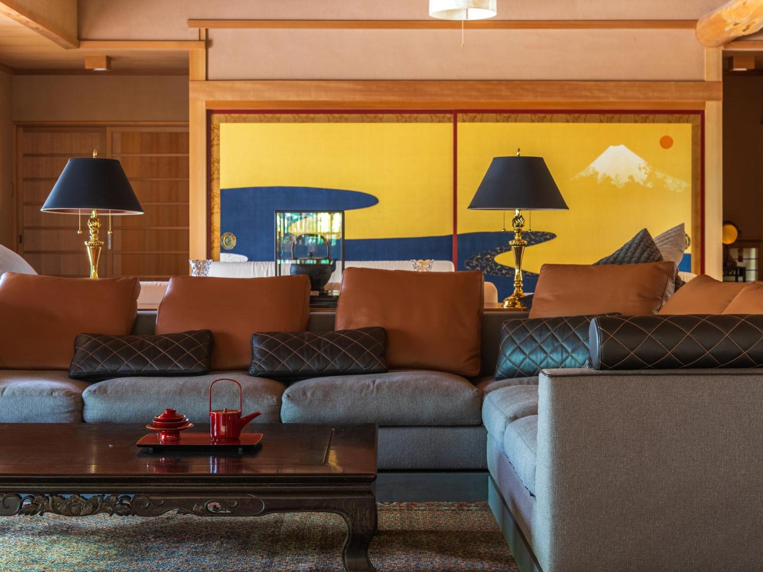 lounge
