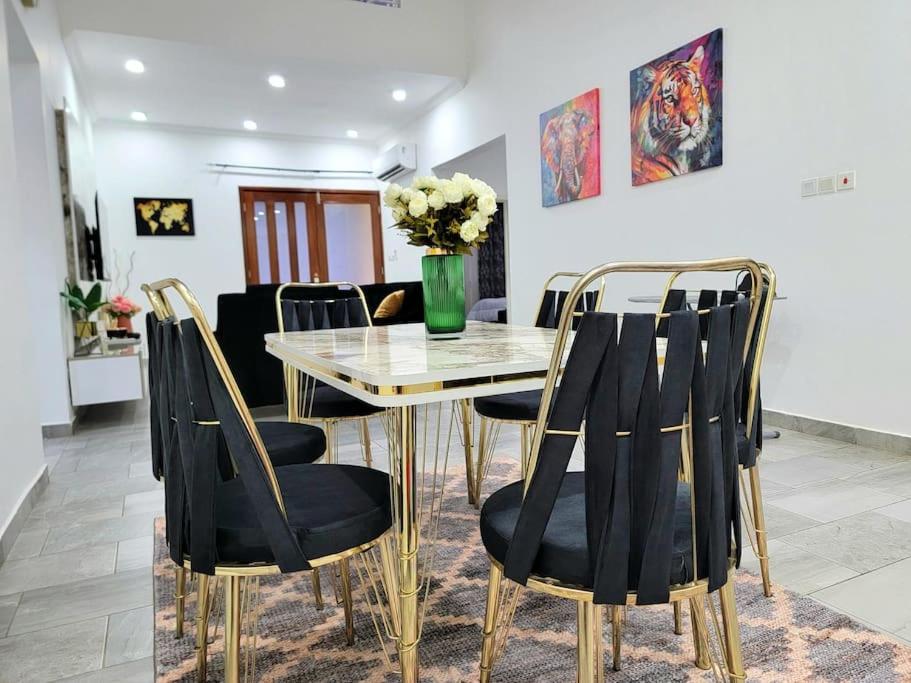 Modern Villa in East Legon Hills with Airport Pickup