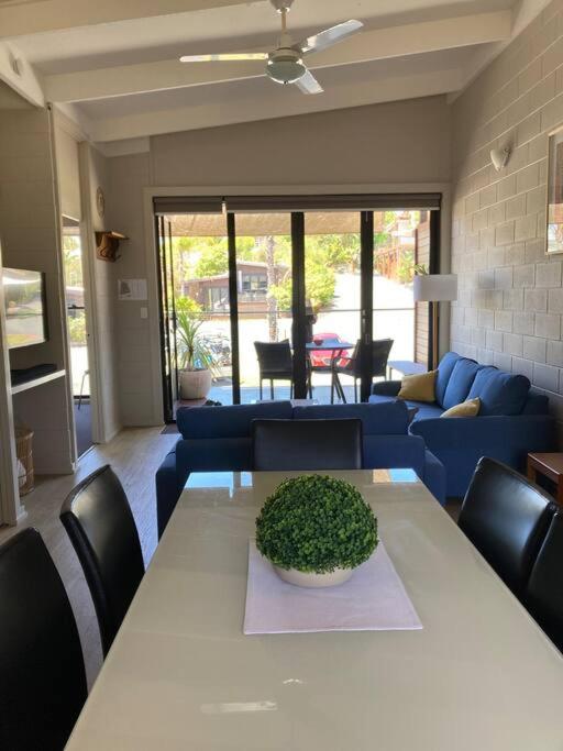 Unit 17 Riverview Retreat