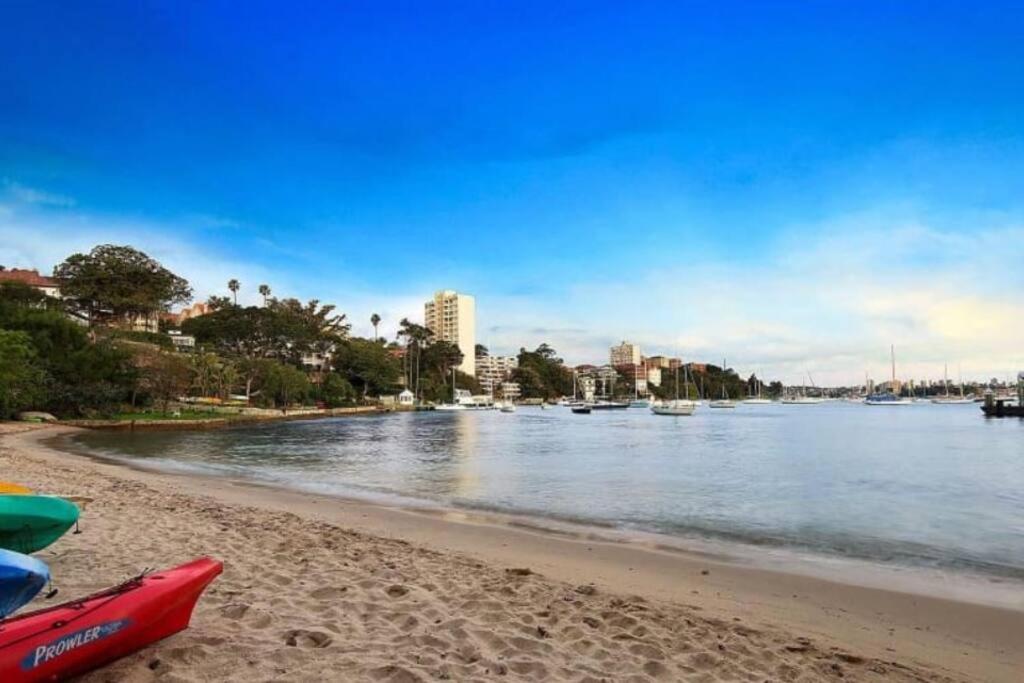 2 Bedroom Sydney Harbour Opera House Waterview
