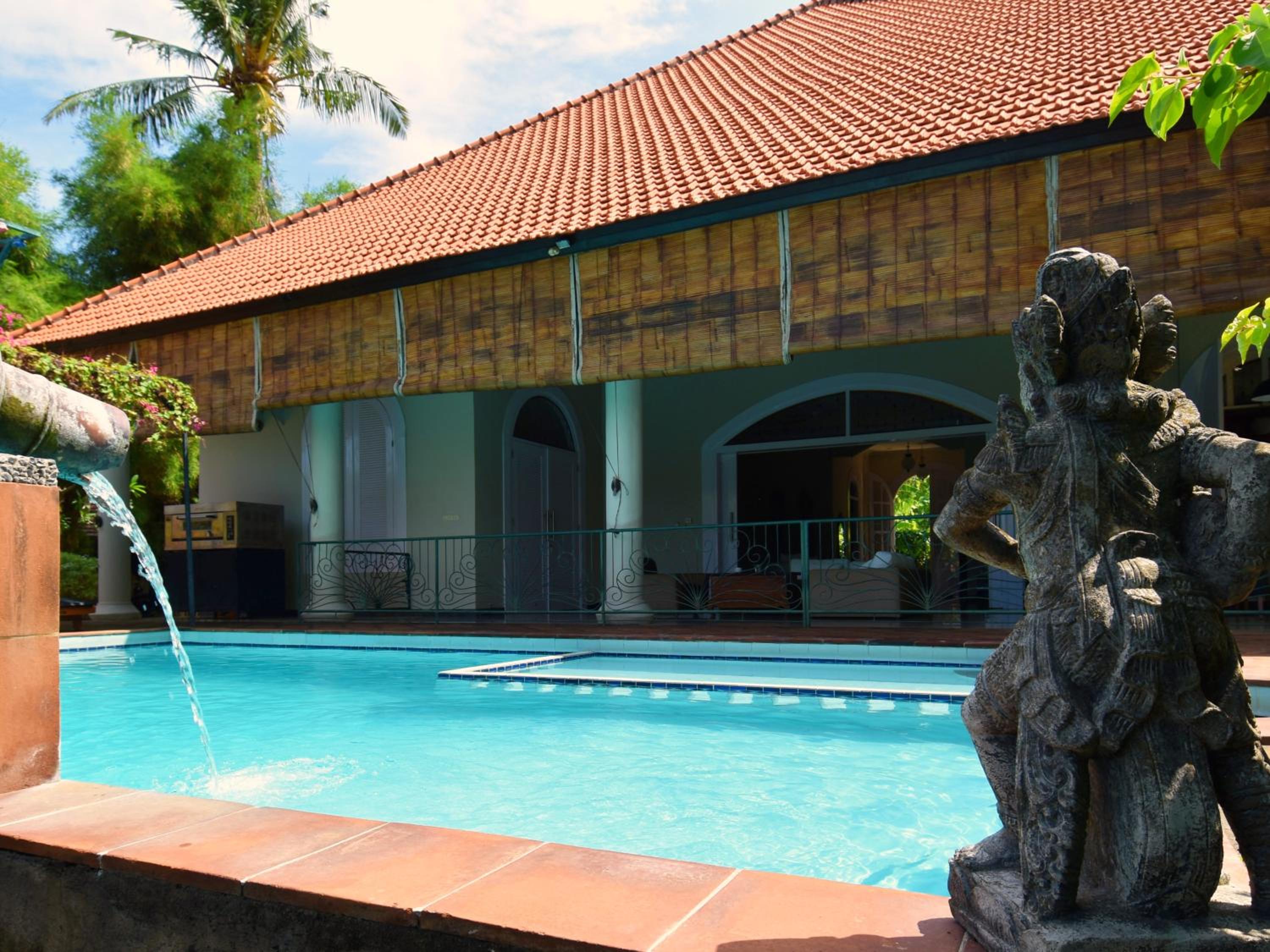 Villa Mimosa view 3