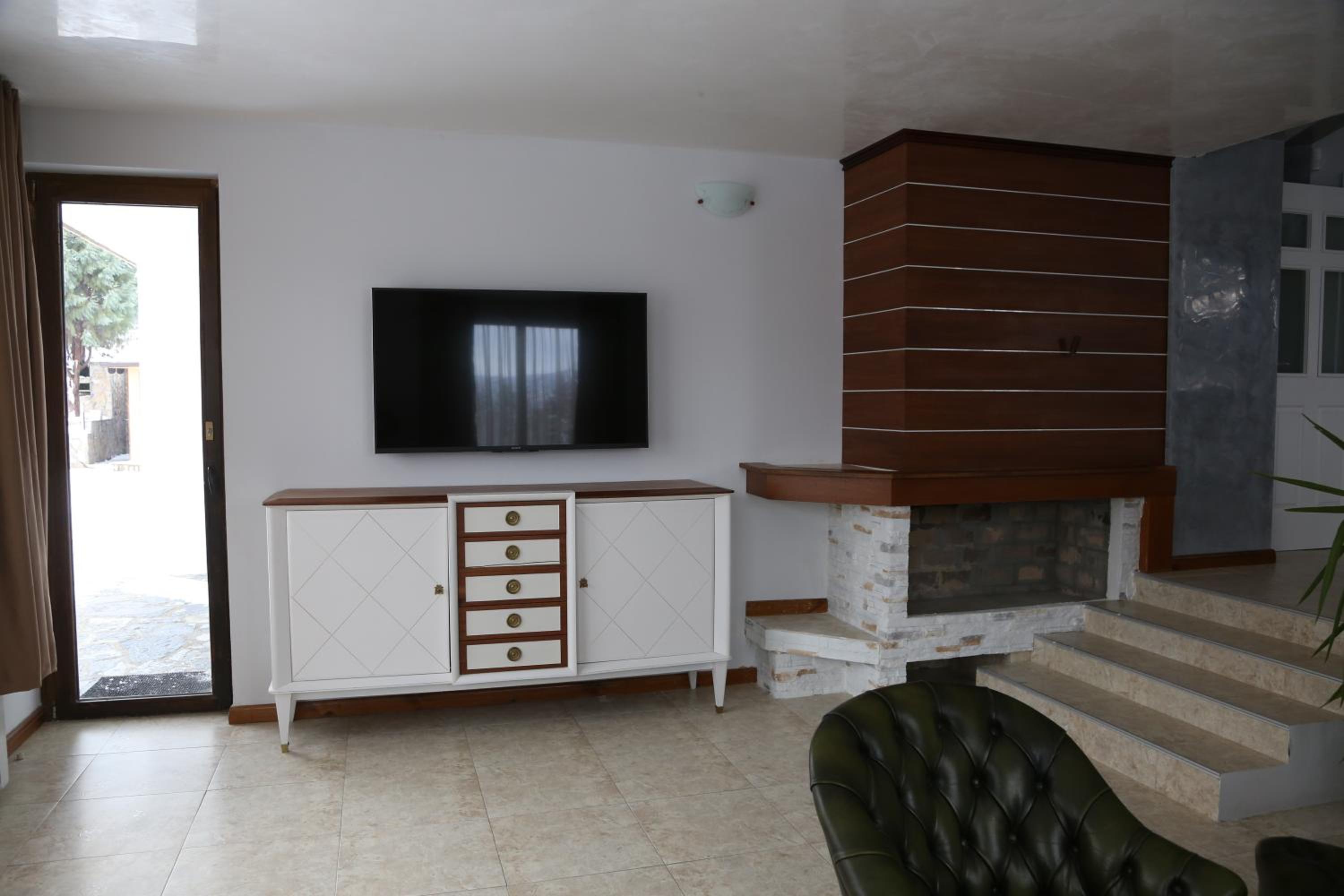 Holiday House Kubrat