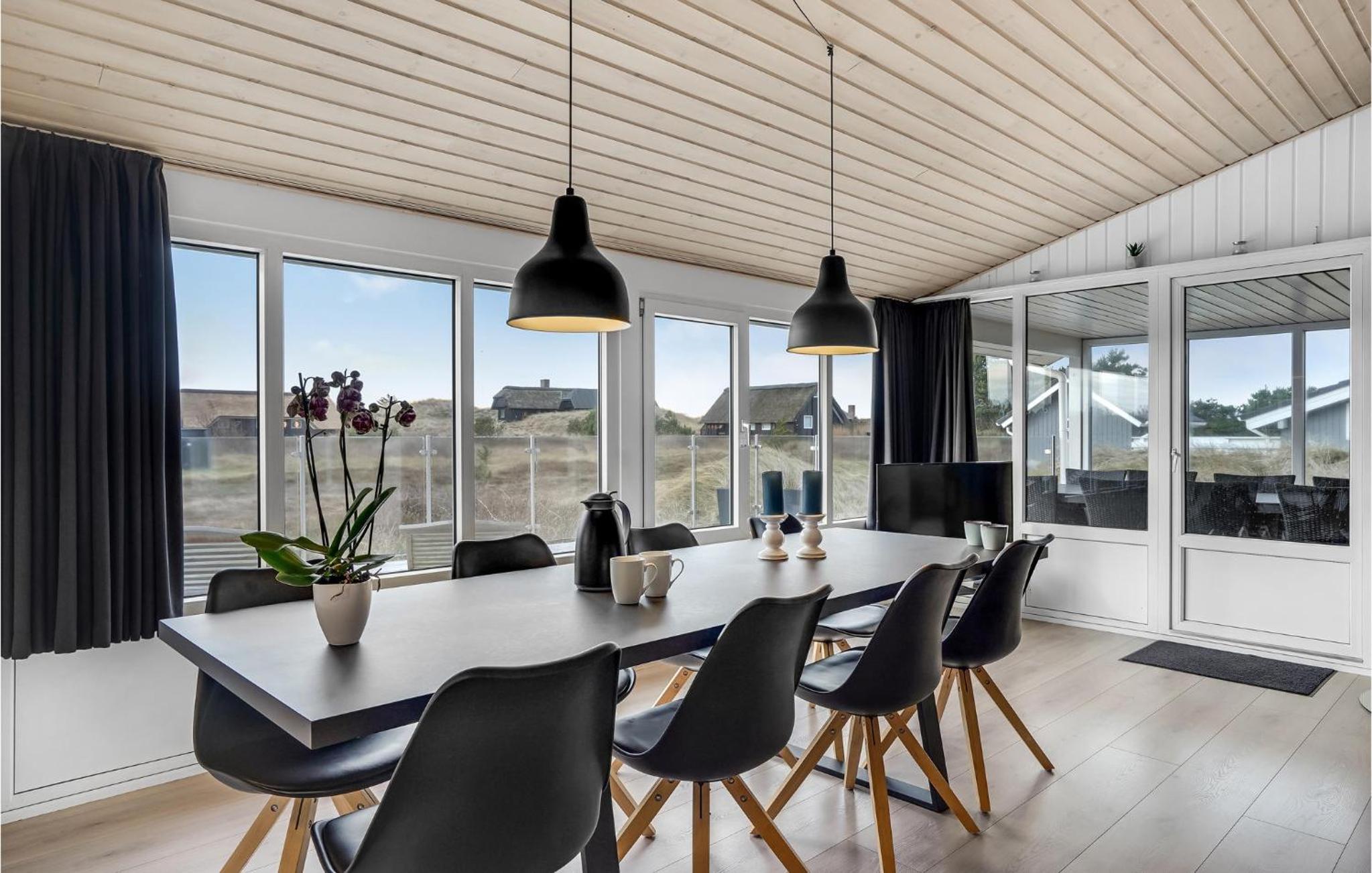 Gorgeous Home In Hvide Sande With Sauna