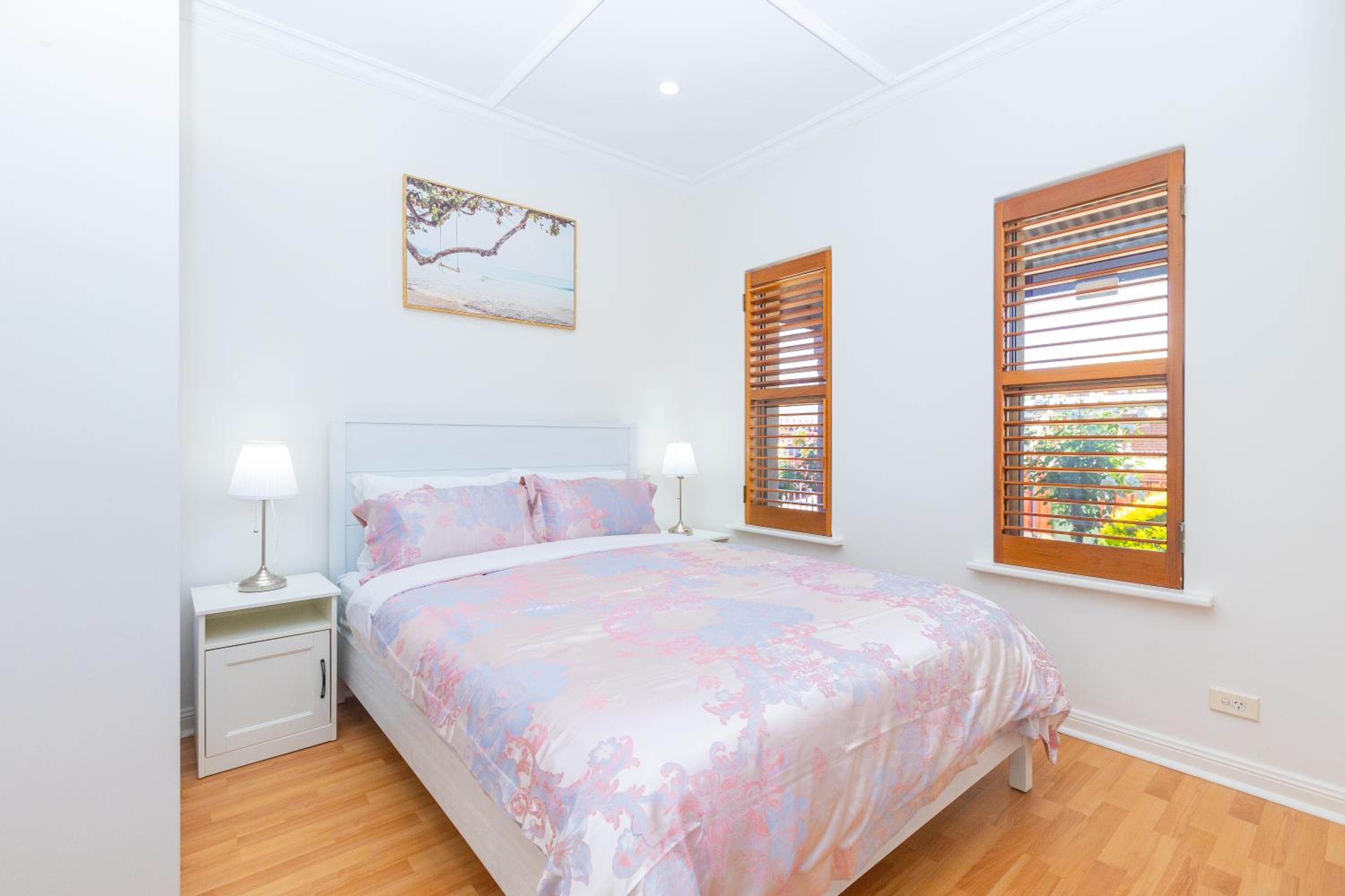 Glenelg House Modern 5QBed,1cot,3Bth, 4TV,FastWIFI