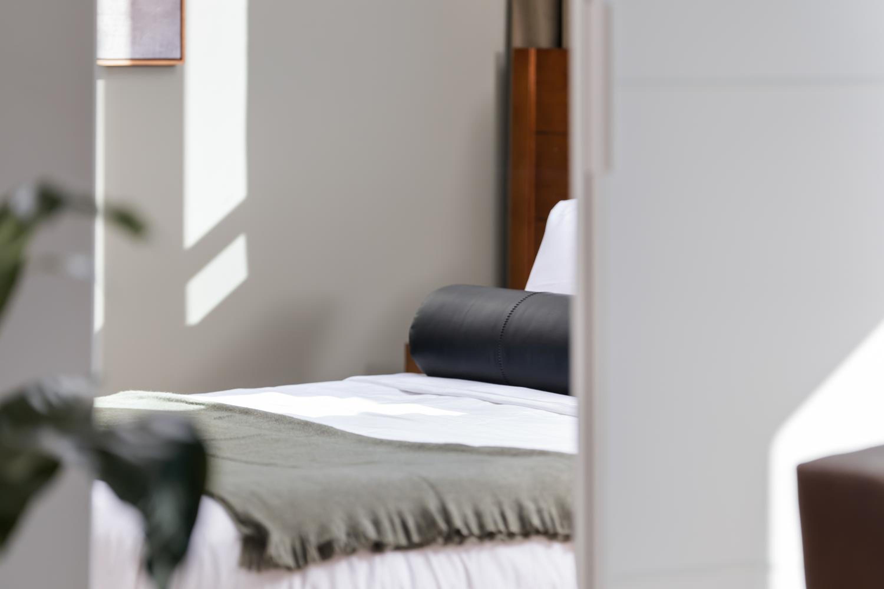 New Haven Vacations - Luxury Furnished Apartments by Hyatus Downtown at Yale - Property Image 181