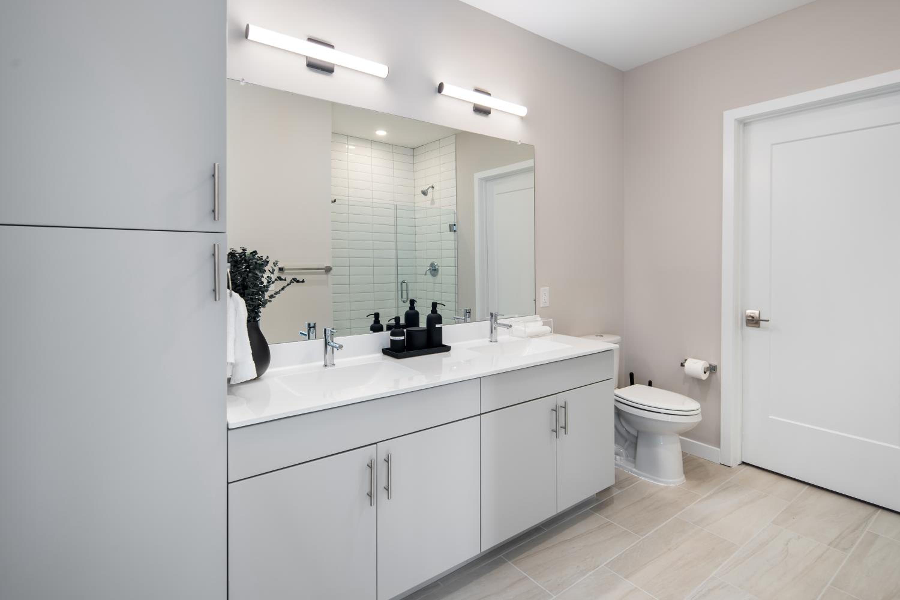 New Haven Vacations - Luxury Furnished Apartments by Hyatus Downtown at Yale - Property Image 176