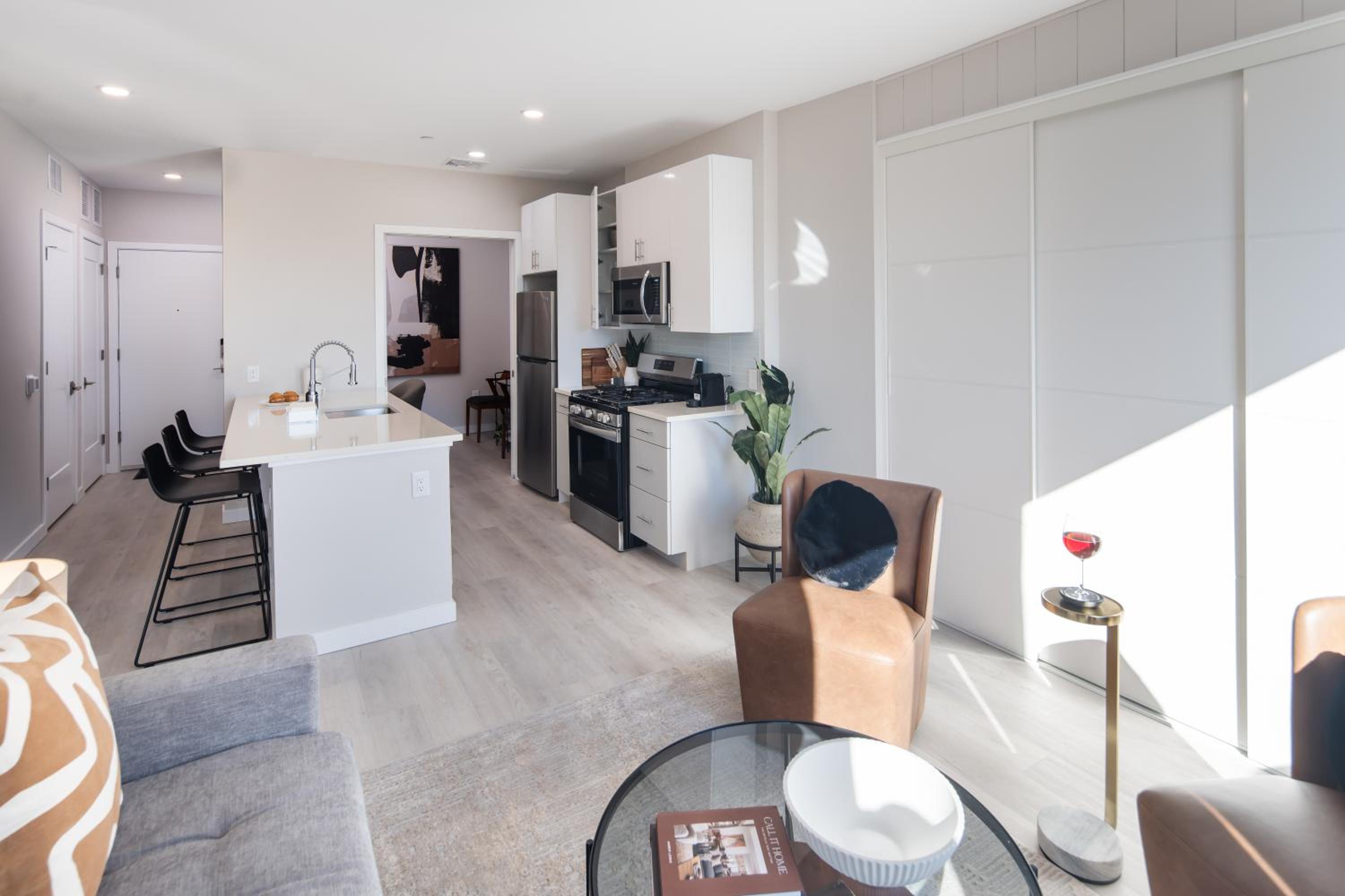 New Haven Vacations - Luxury Furnished Apartments by Hyatus Downtown at Yale - Property Image 155