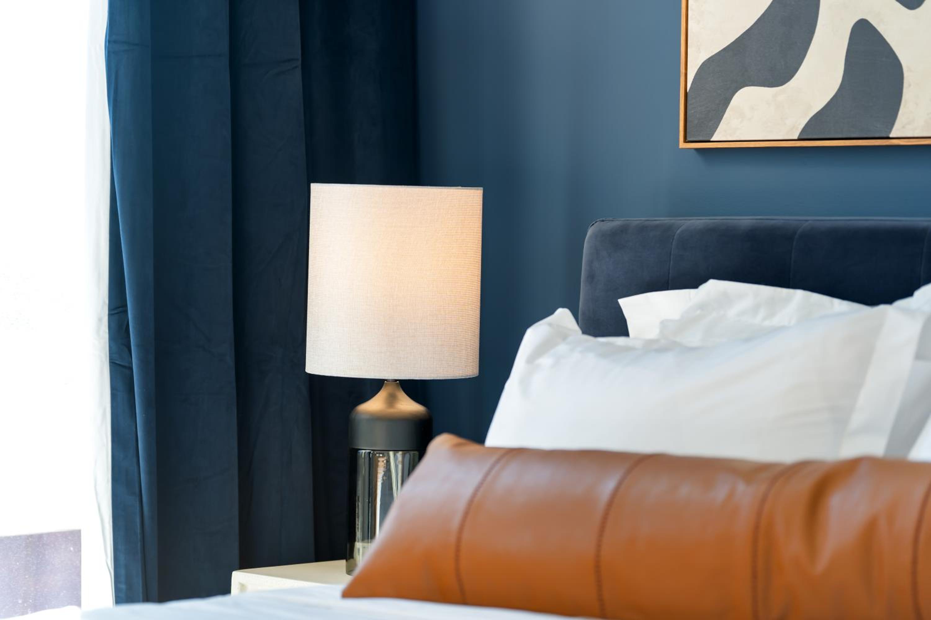 New Haven Vacations - Luxury Furnished Apartments by Hyatus Downtown at Yale - Property Image 175