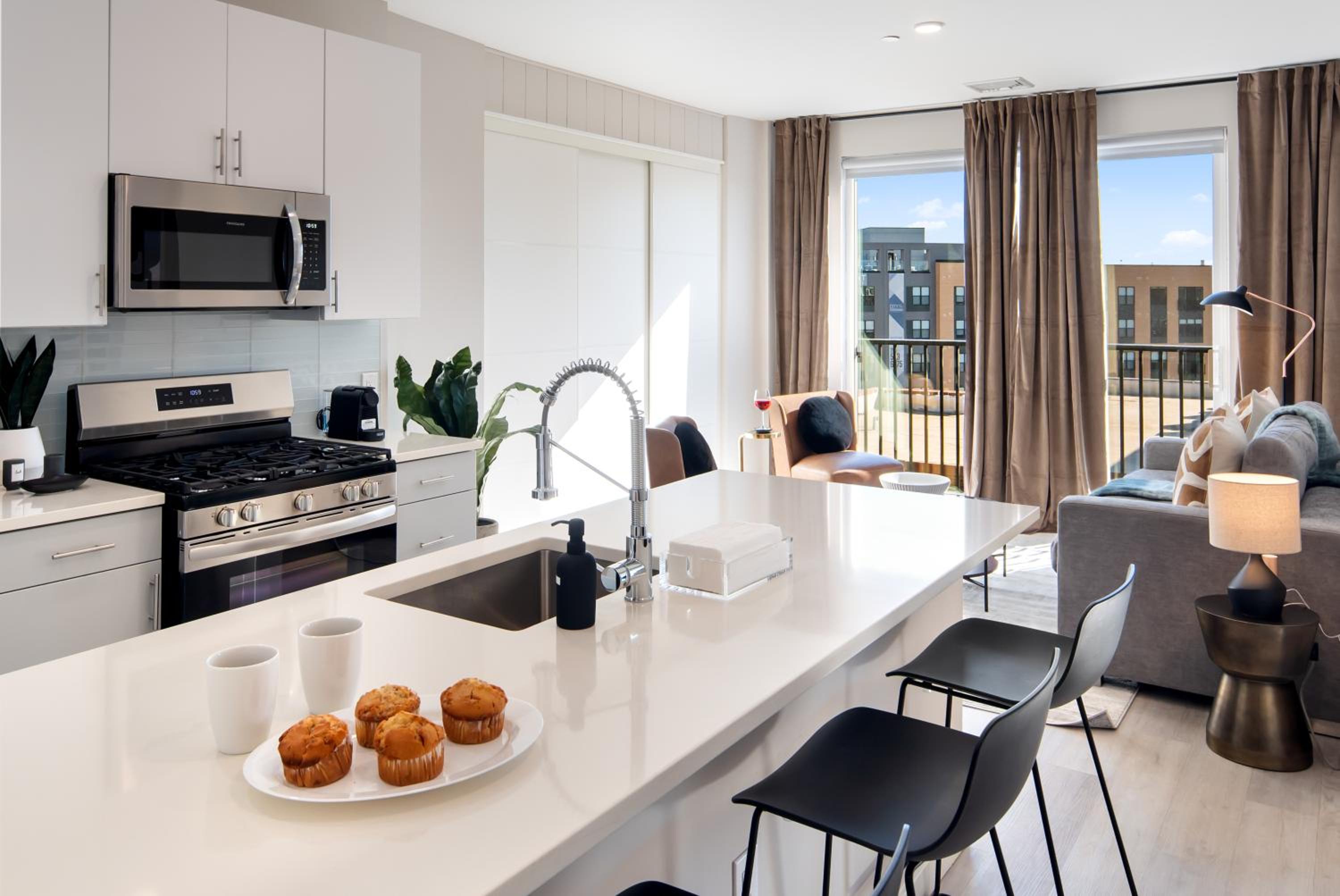 New Haven Vacations - Luxury Furnished Apartments by Hyatus Downtown at Yale - Property Image 161