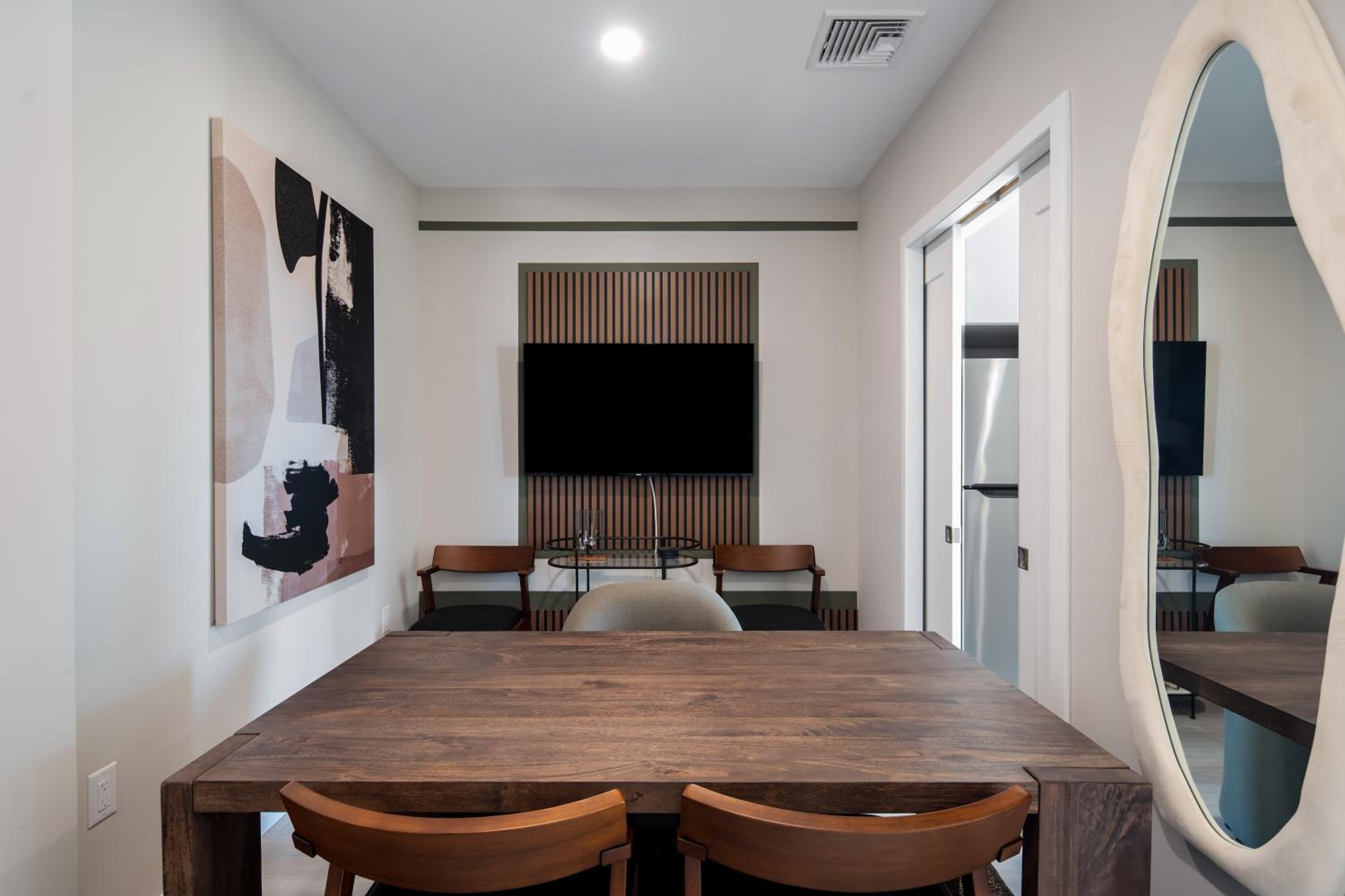 New Haven Vacations - Luxury Furnished Apartments by Hyatus Downtown at Yale - Property Image 187
