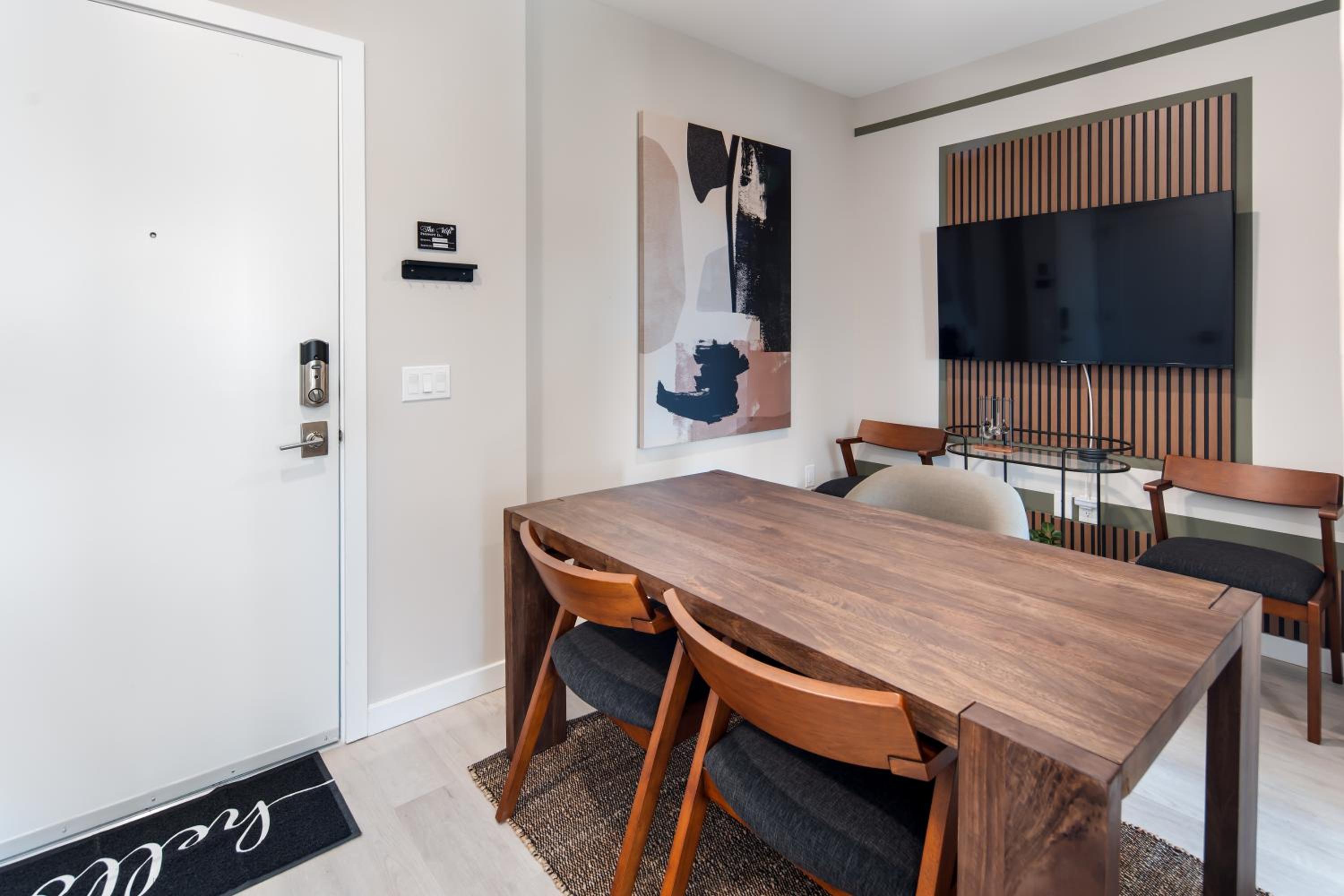 New Haven Vacations - Luxury Furnished Apartments by Hyatus Downtown at Yale - Property Image 190