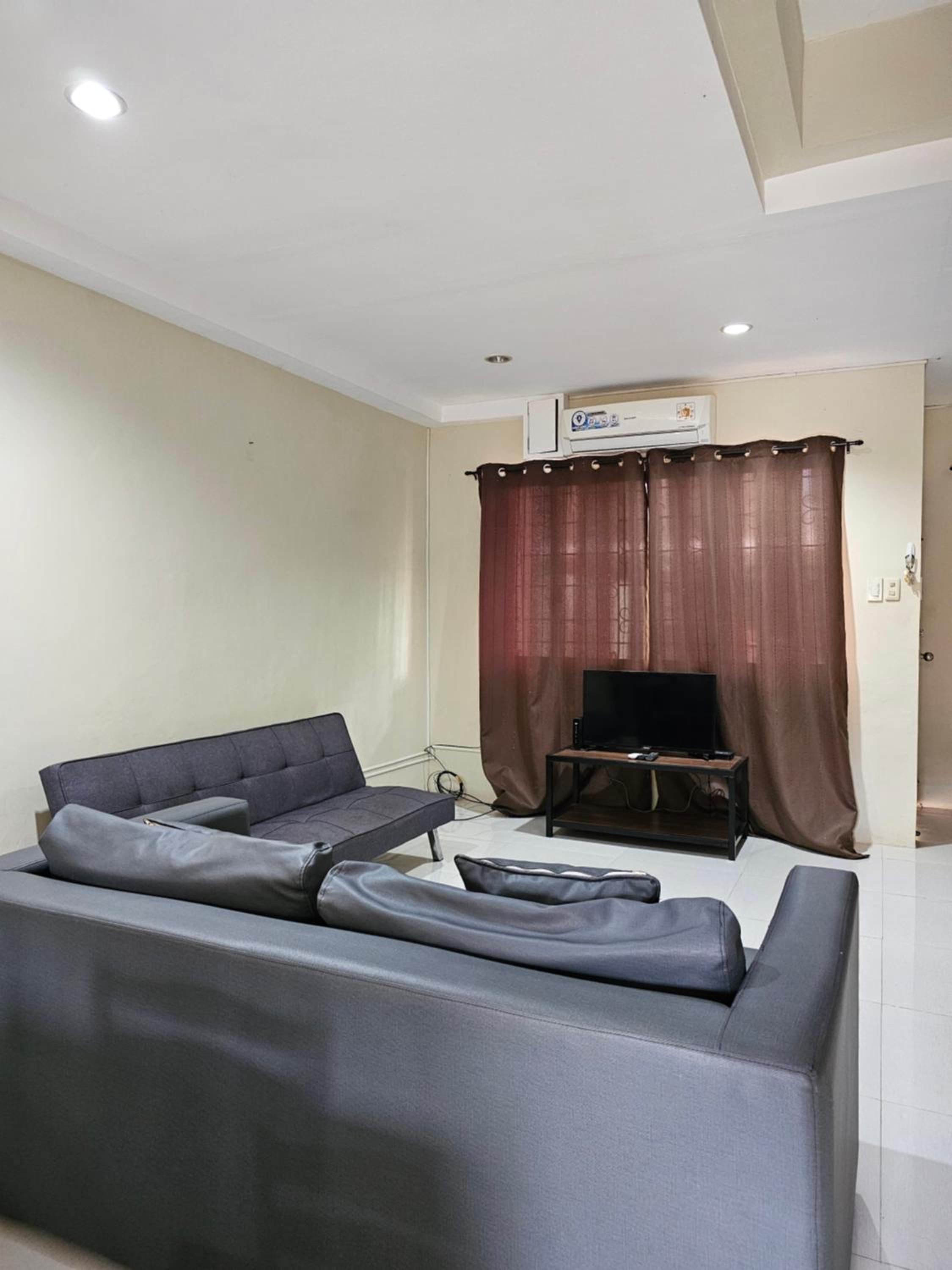 Astra Bella Apartment - Unit 2 view 4