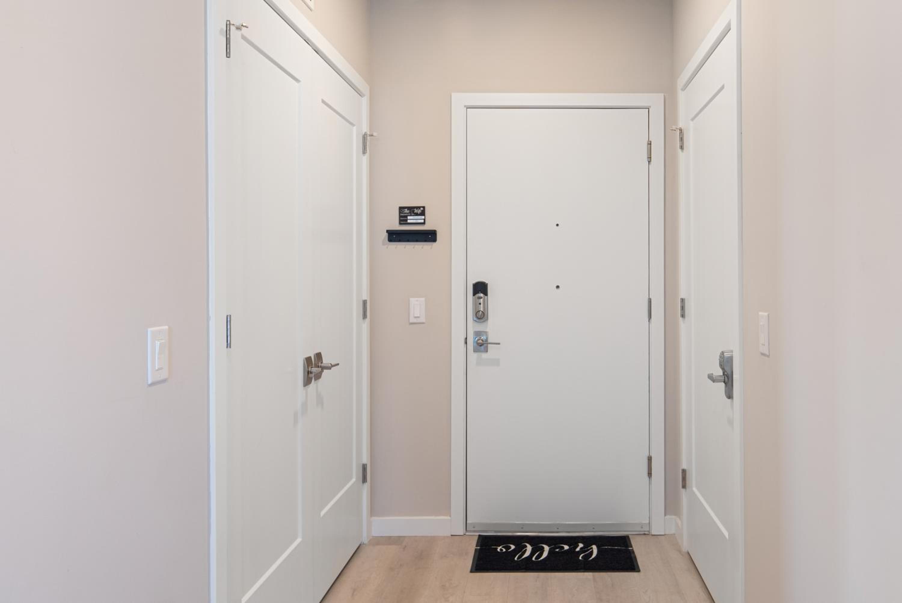 New Haven Vacations - Luxury Furnished Apartments by Hyatus Downtown at Yale - Property Image 129