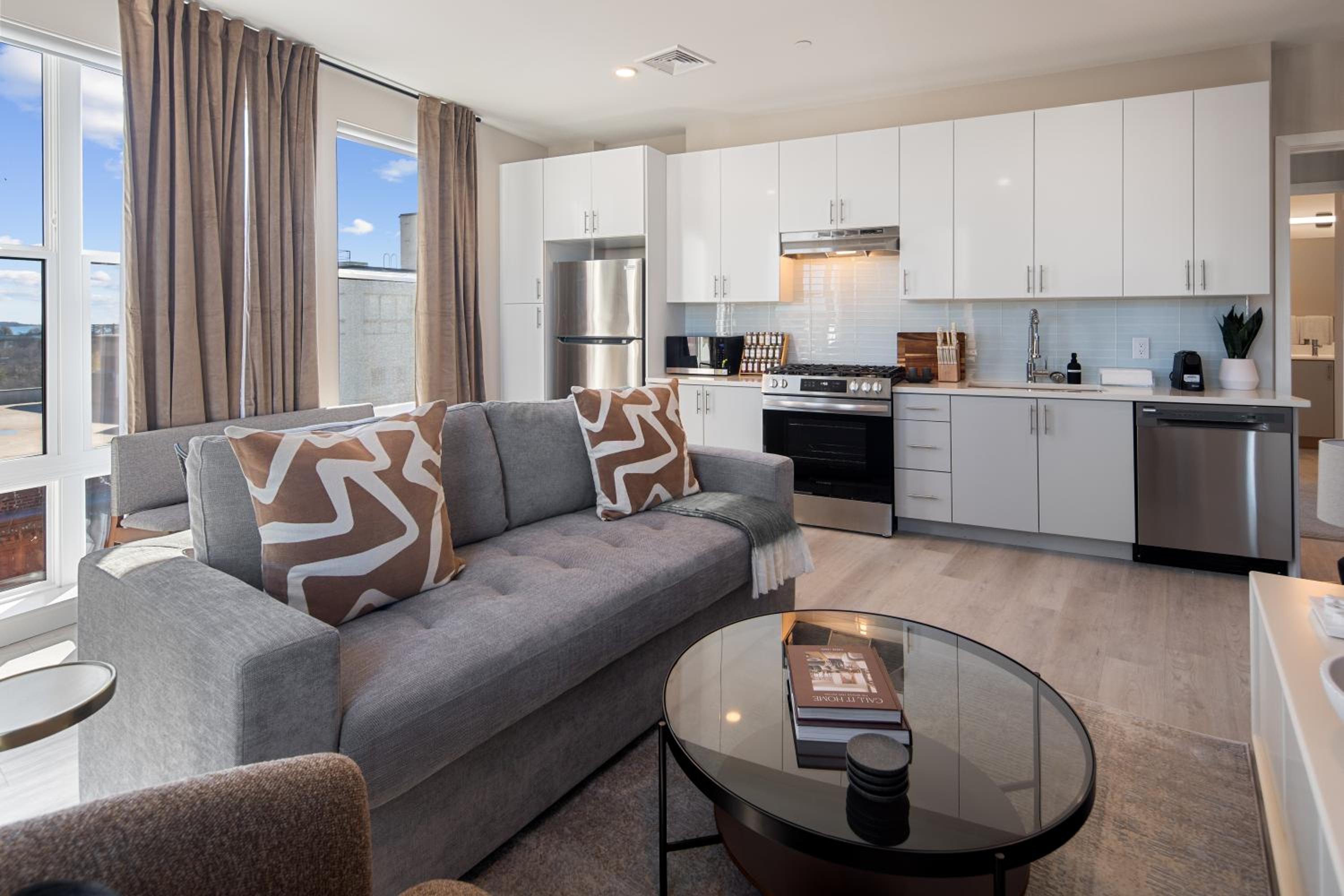New Haven Vacations - Luxury Furnished Apartments by Hyatus Downtown at Yale - Property Image 122