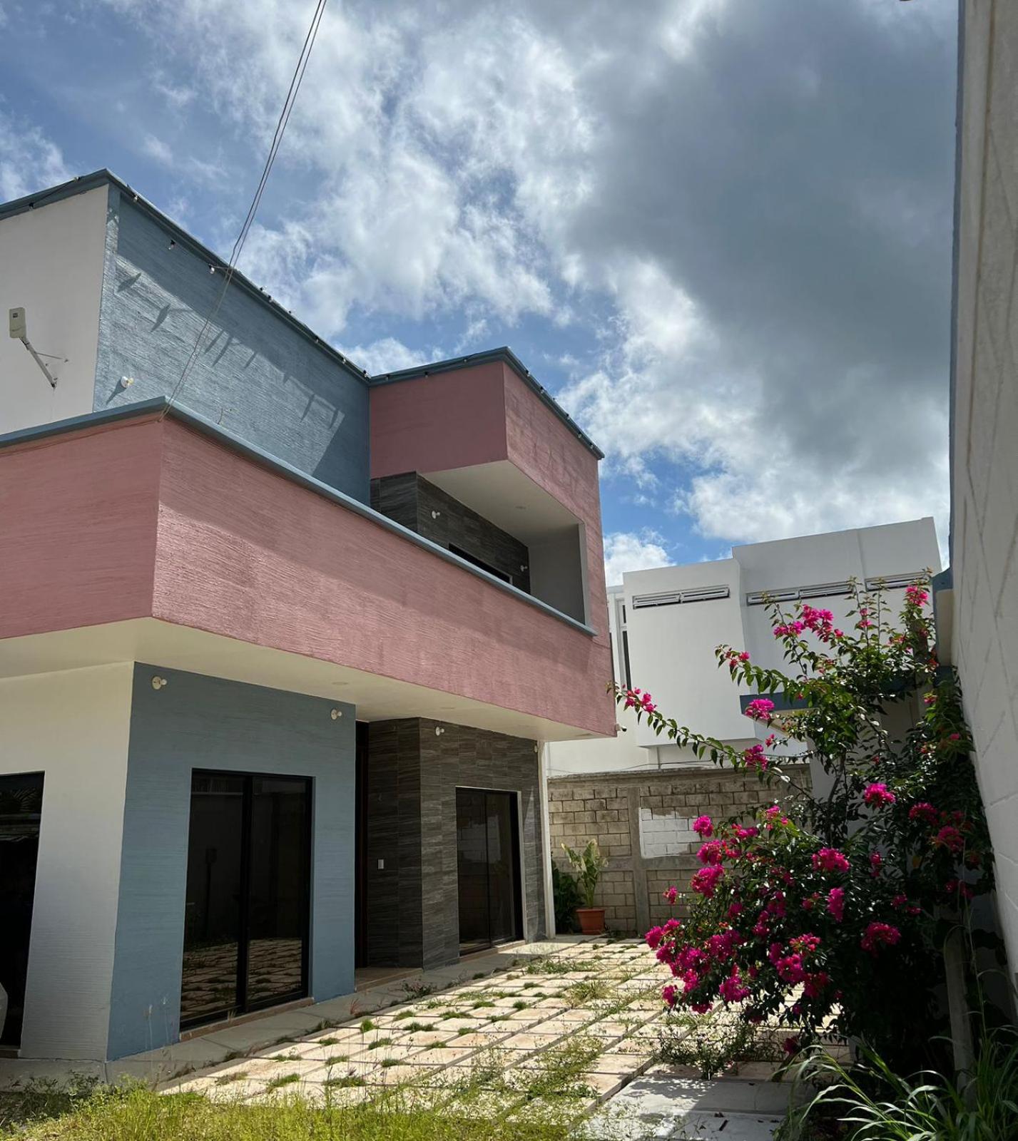 La Isla Bonita Residence