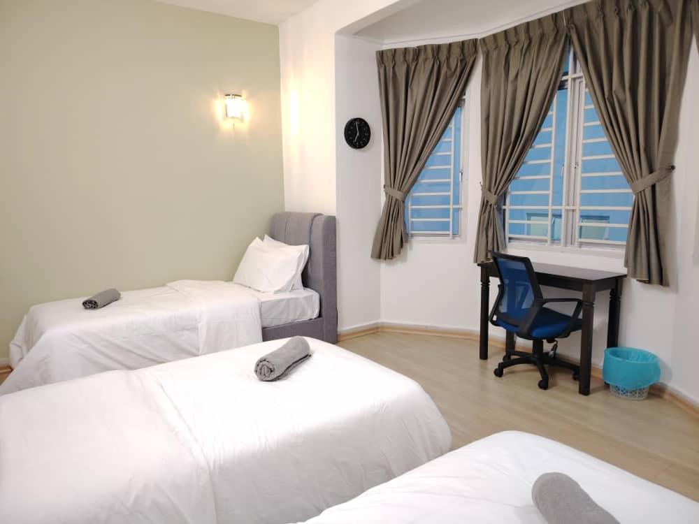 Tebrau City Residence by Natol