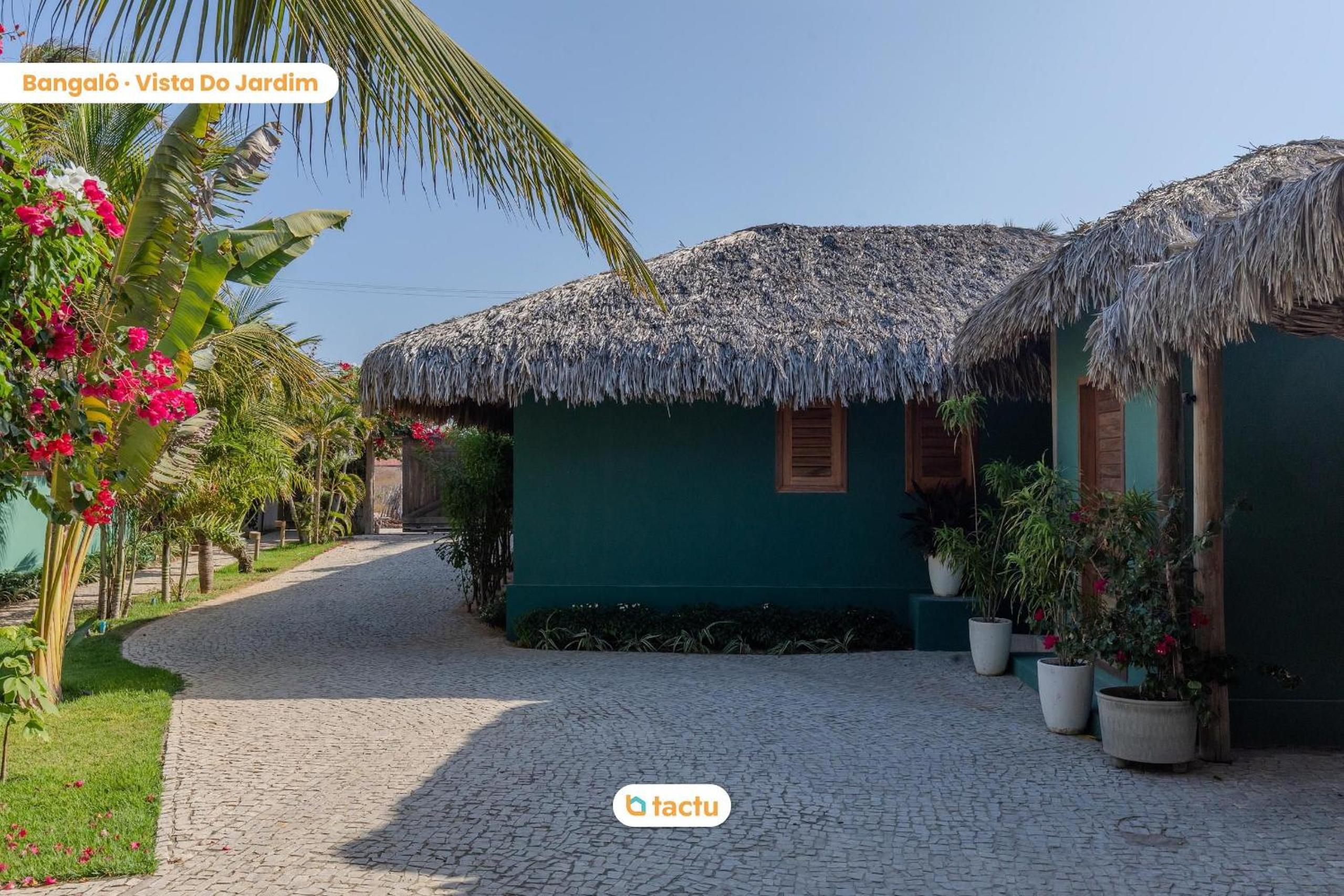 Villa Boungavilea Fortim Luxury Oceanfront House