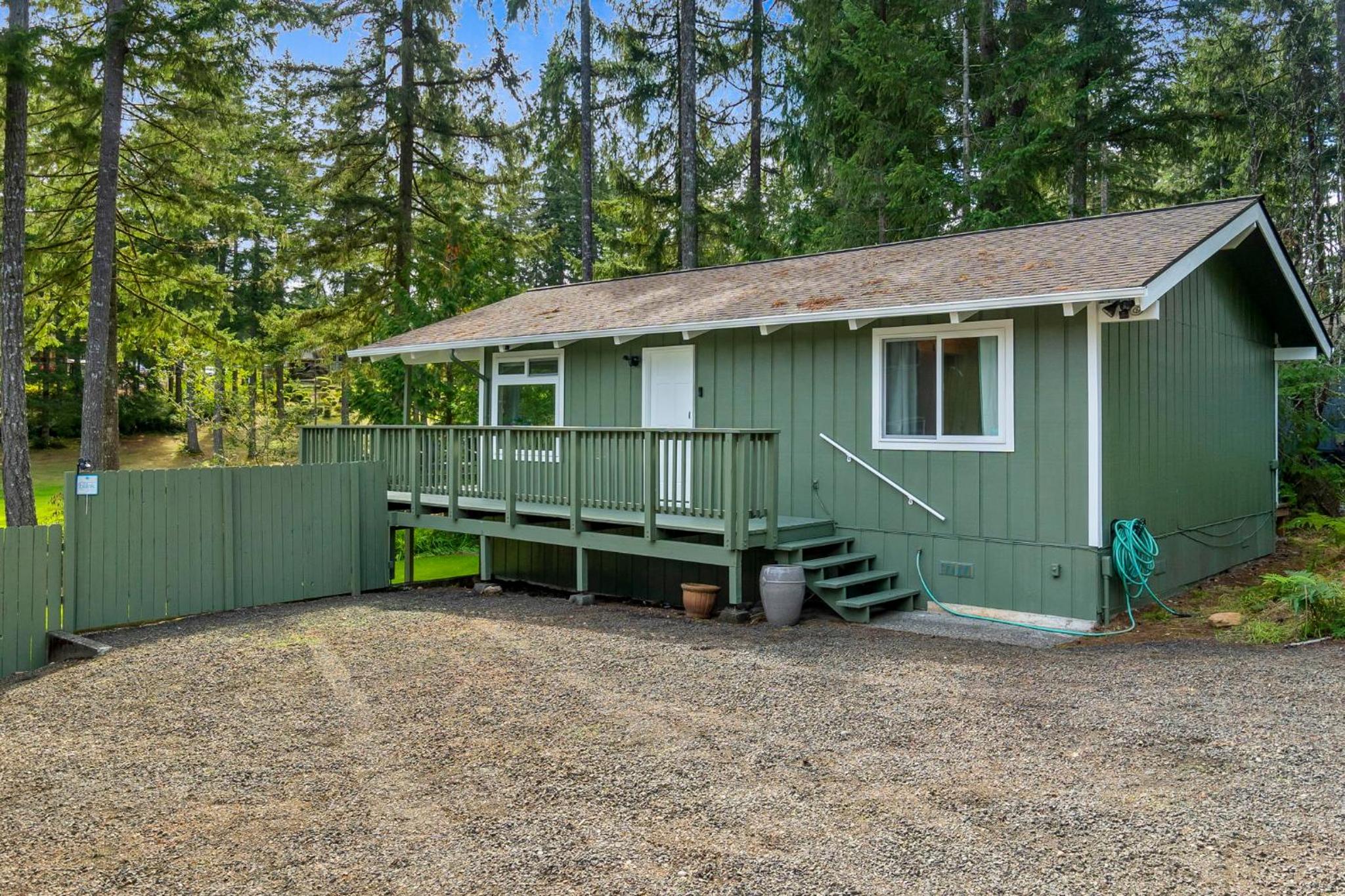 Golf Retreat with Lakes Access view 3