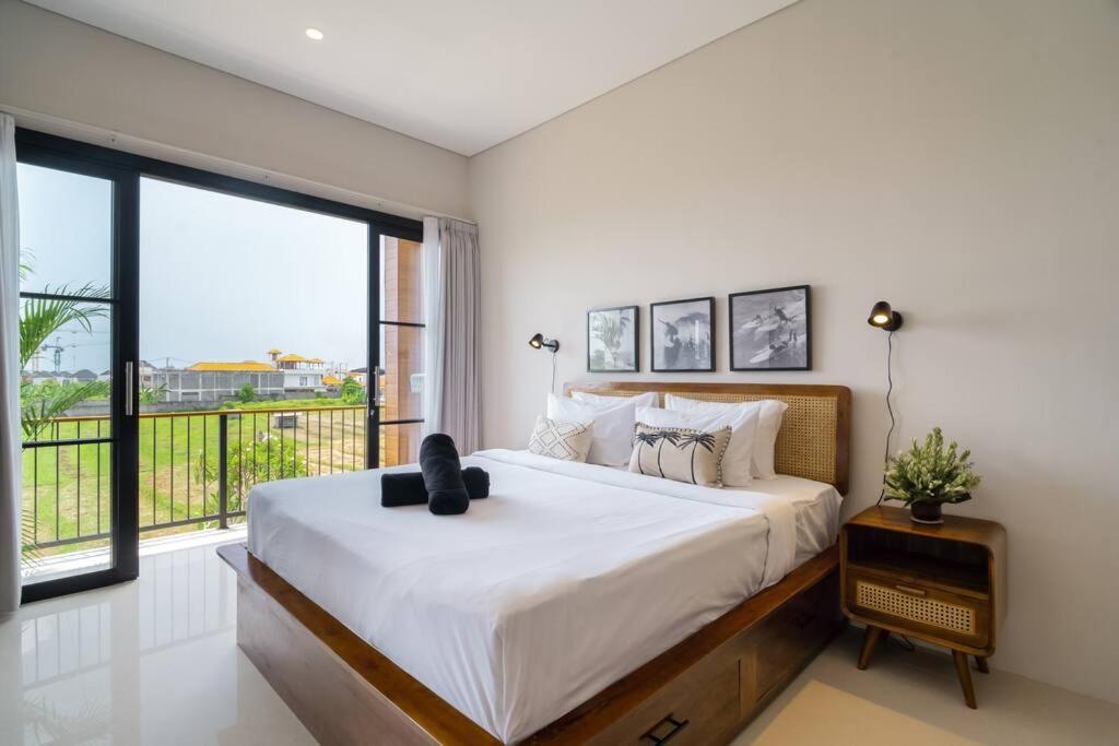 Brand New 2 Bedroom Villa in Canggu - Casa Catalina view 5