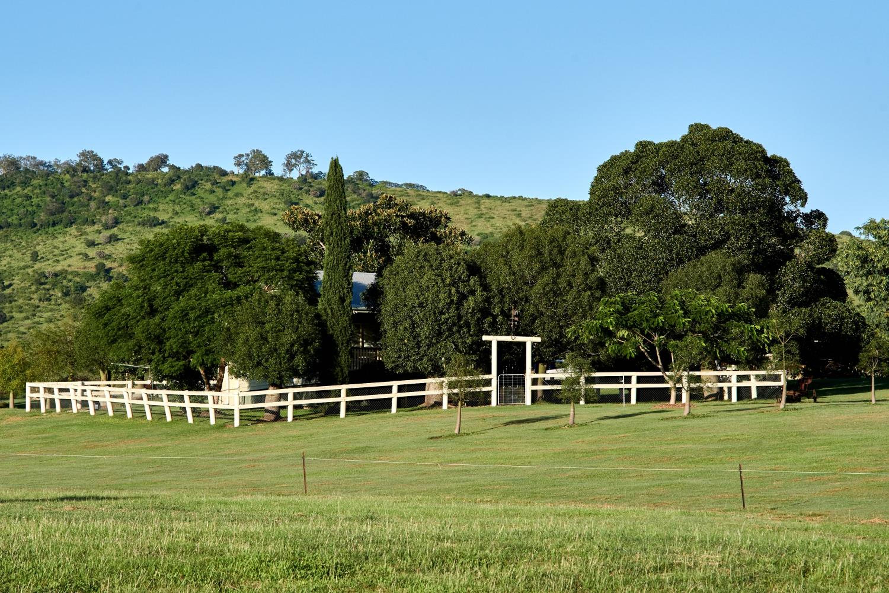 Milford Country Cottages