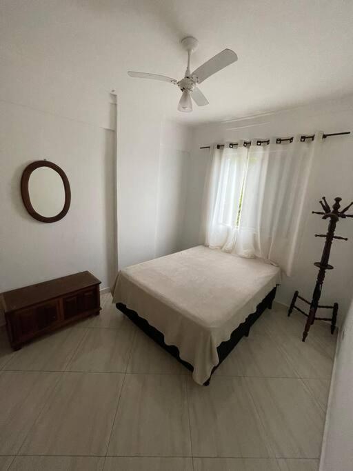 Apartamento no Guarujá Praia da Enseada piscina e lazer