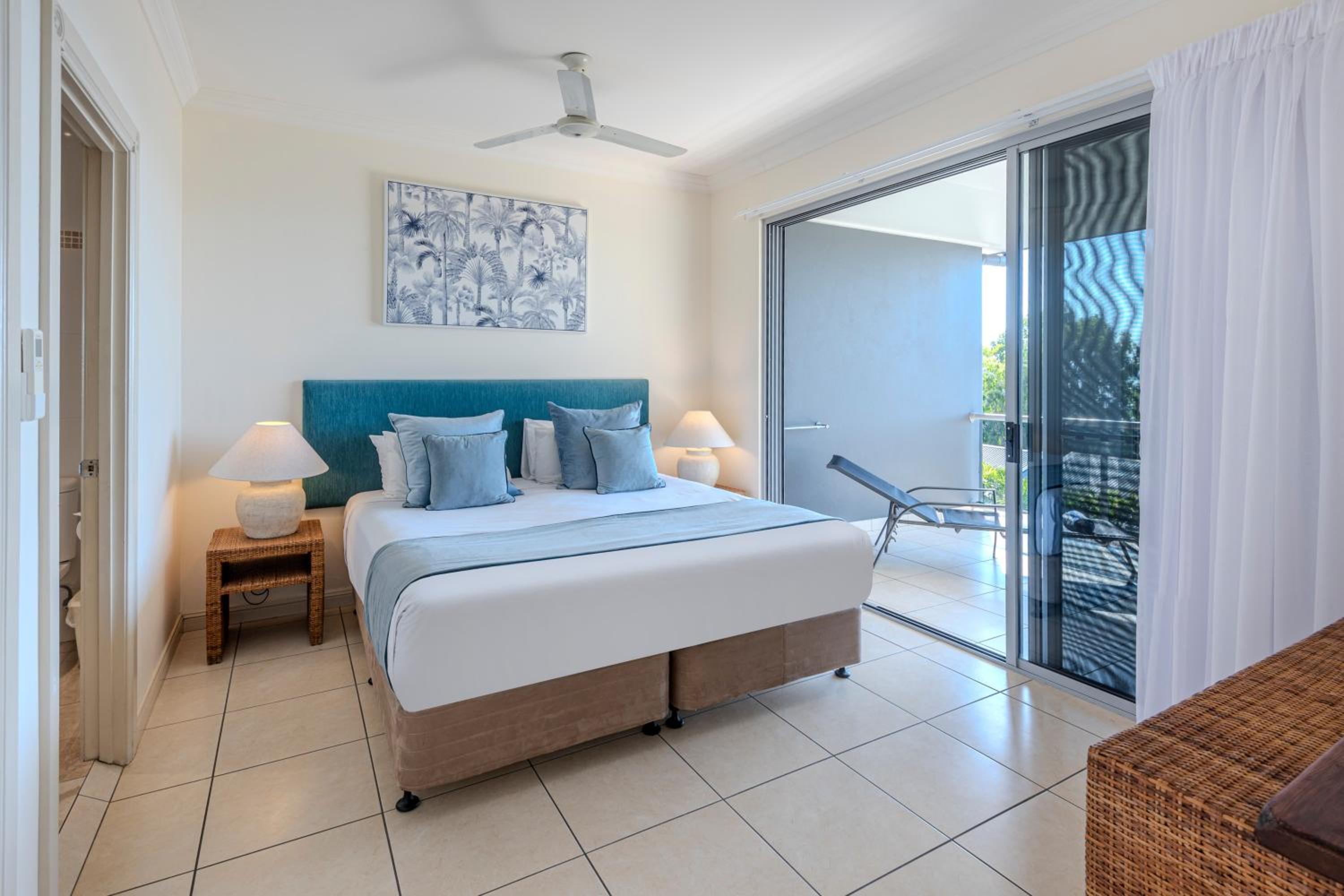 Blue Water Views Apartments