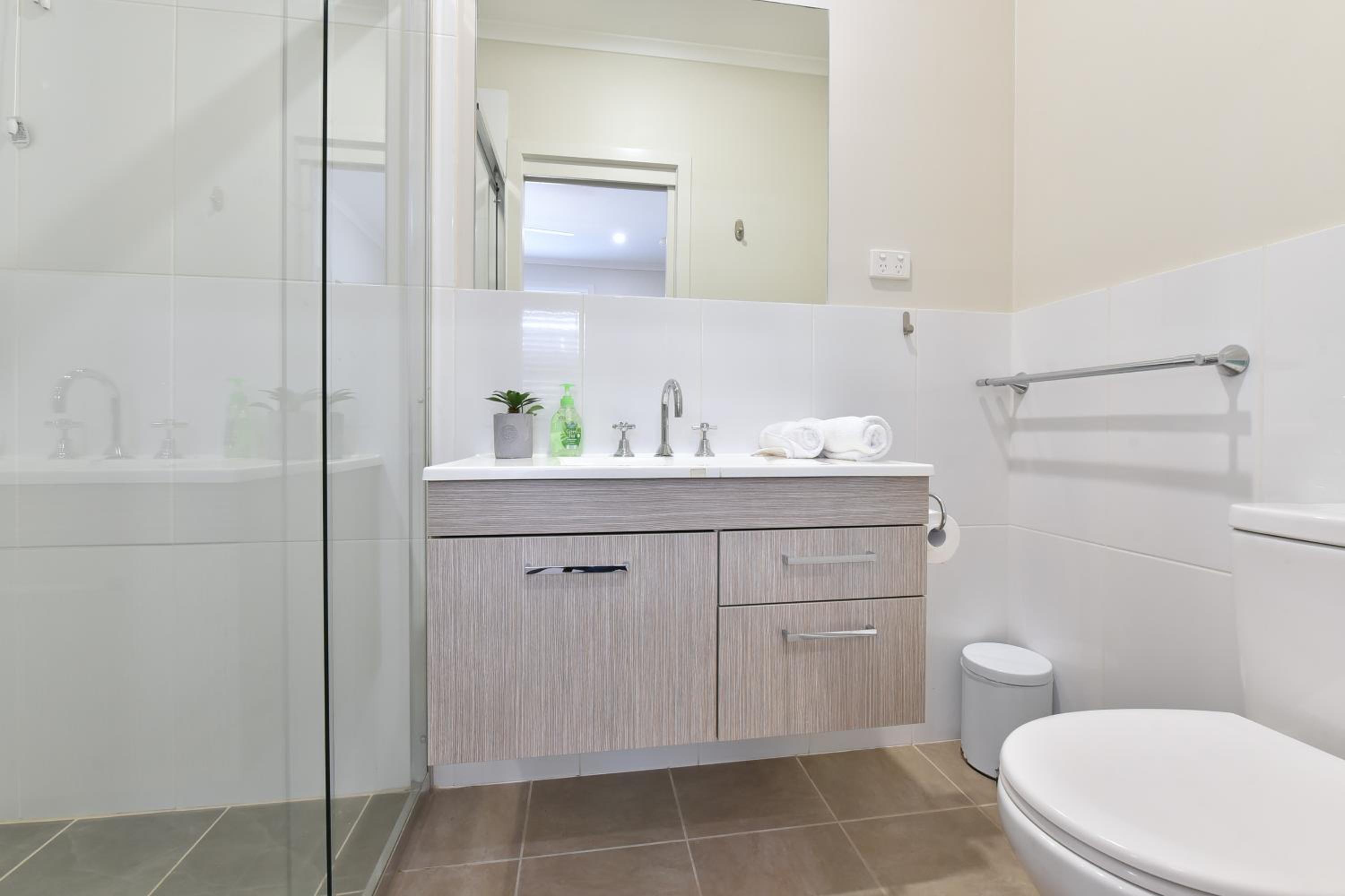 Caves Beach Villa Bombora