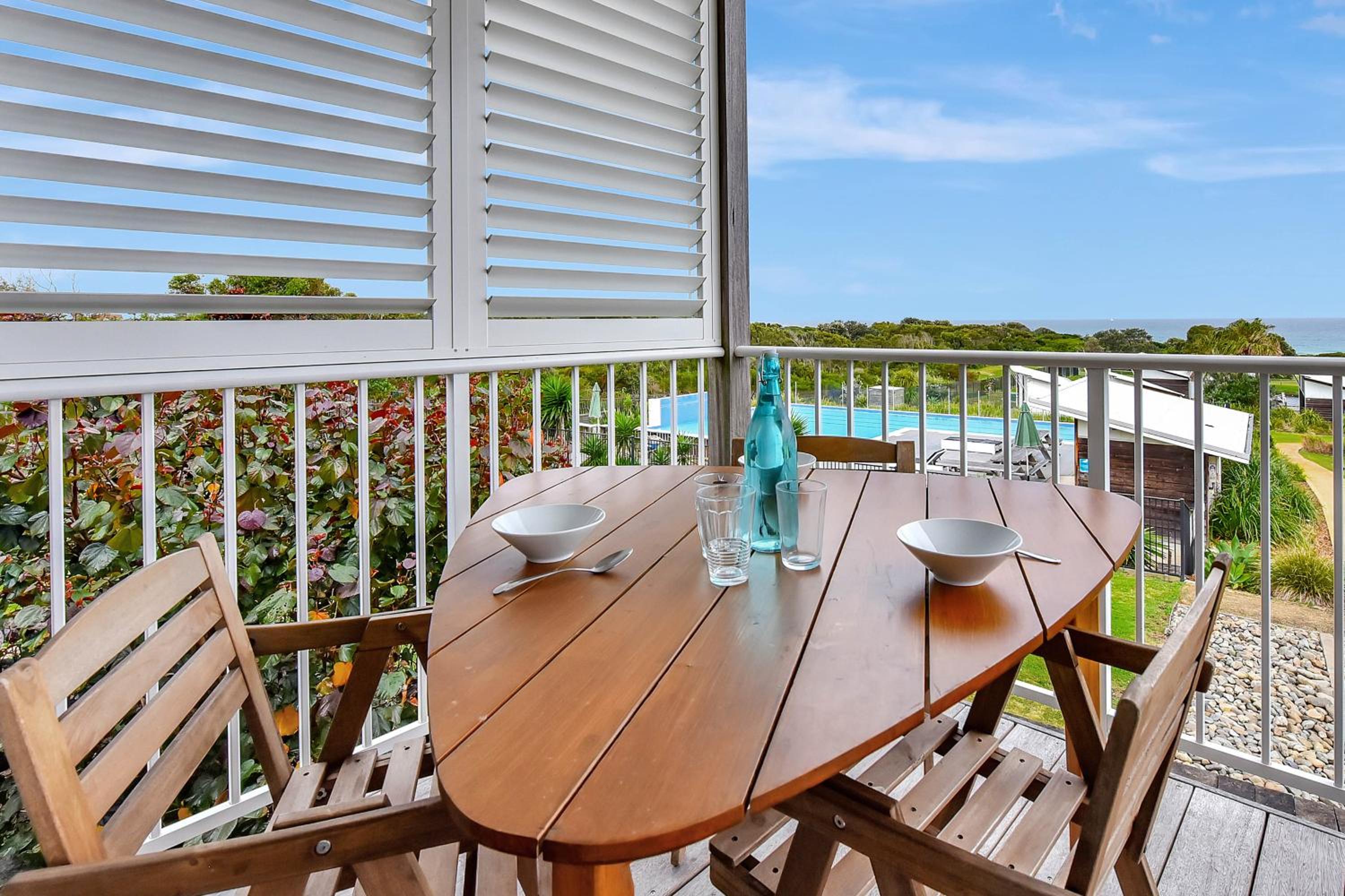 Caves Beach Villa Bombora