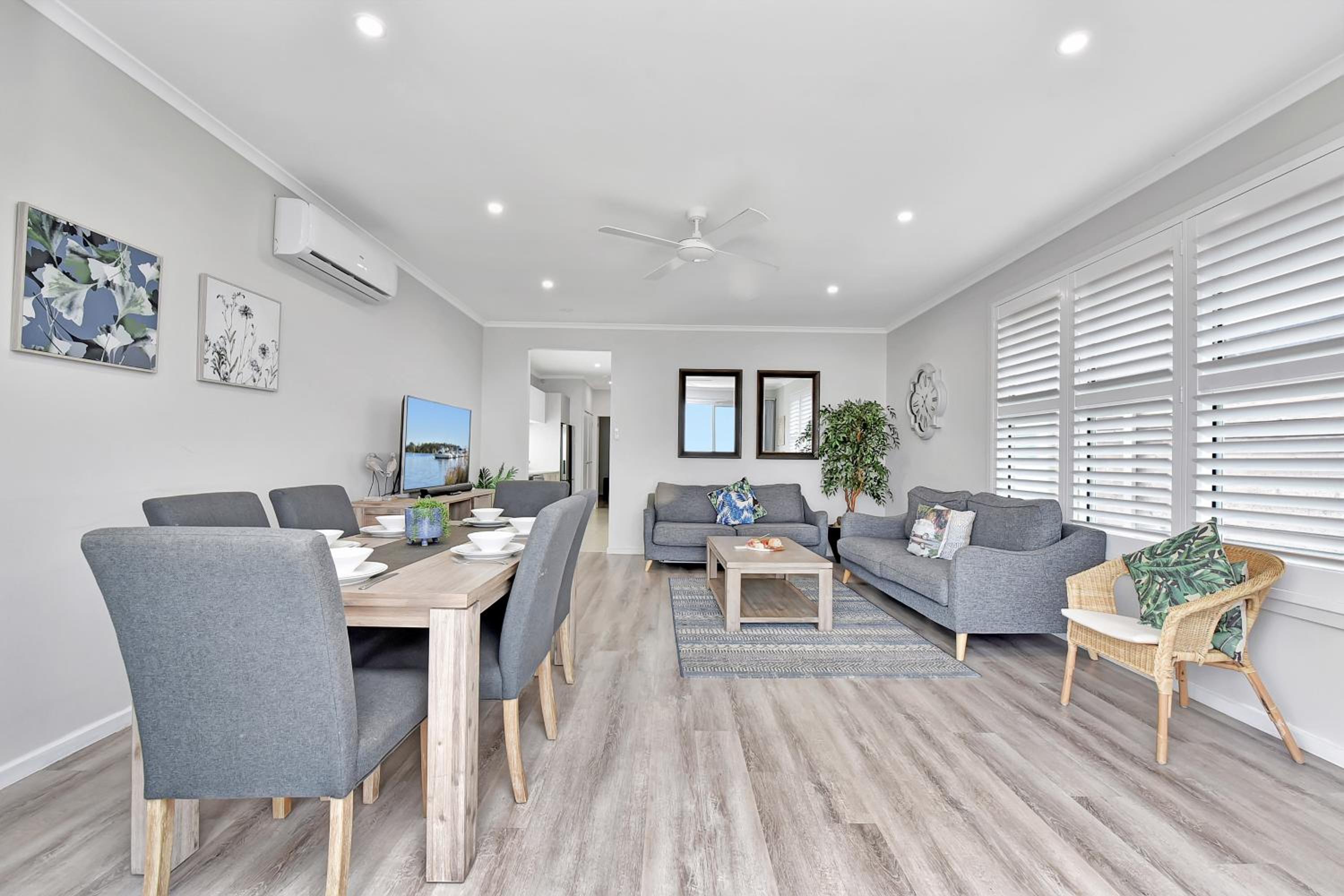 Caves Beach Villa Bombora