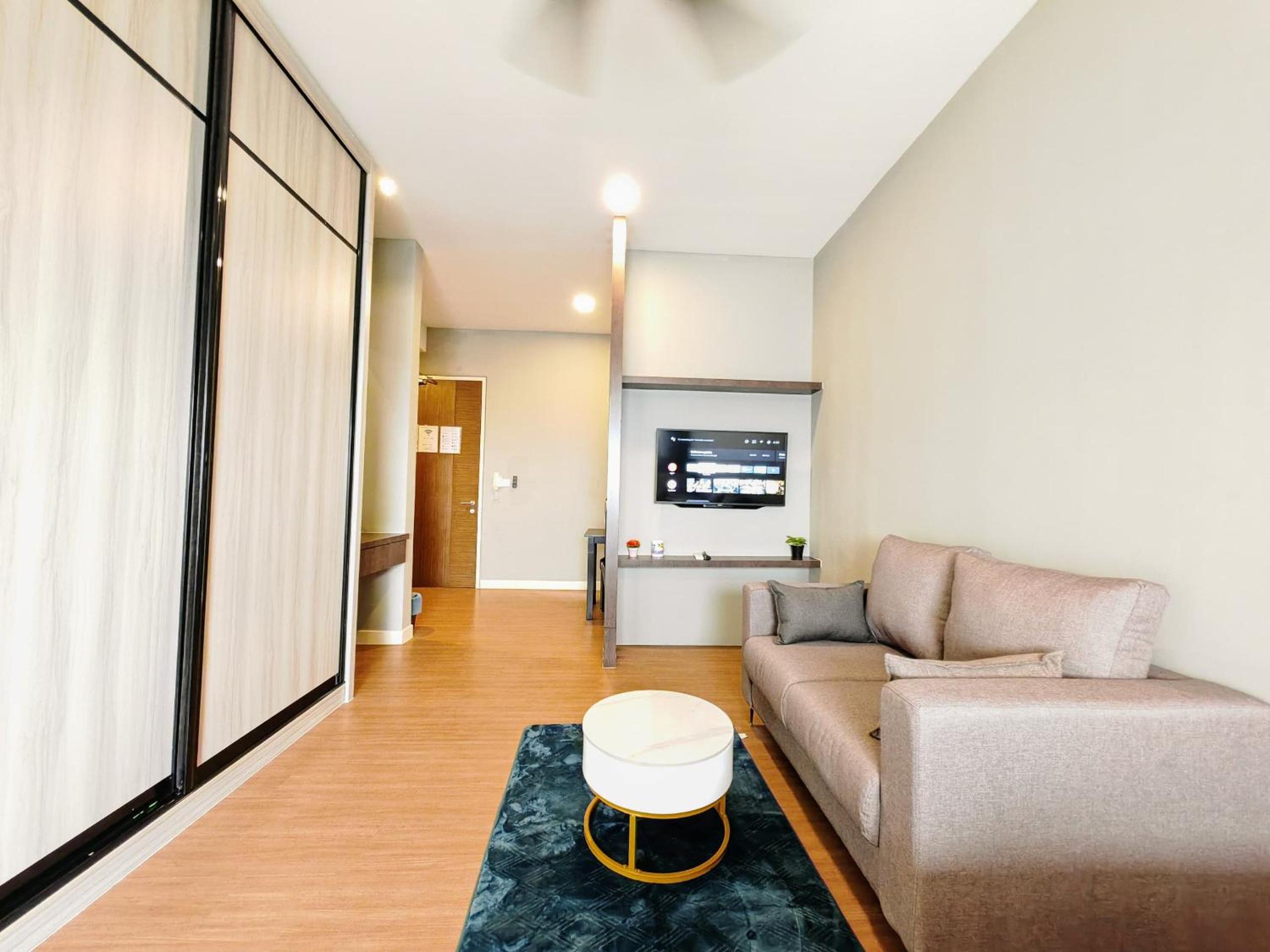 Imperio Residence Studio Suite by MJ Holiday photo 2