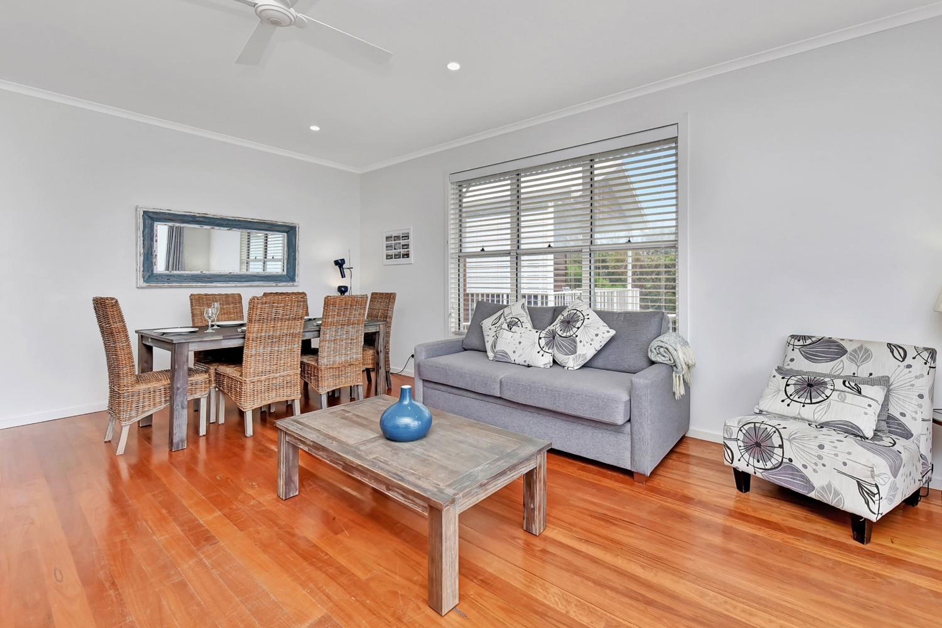 Caves Beach Villa Bombora