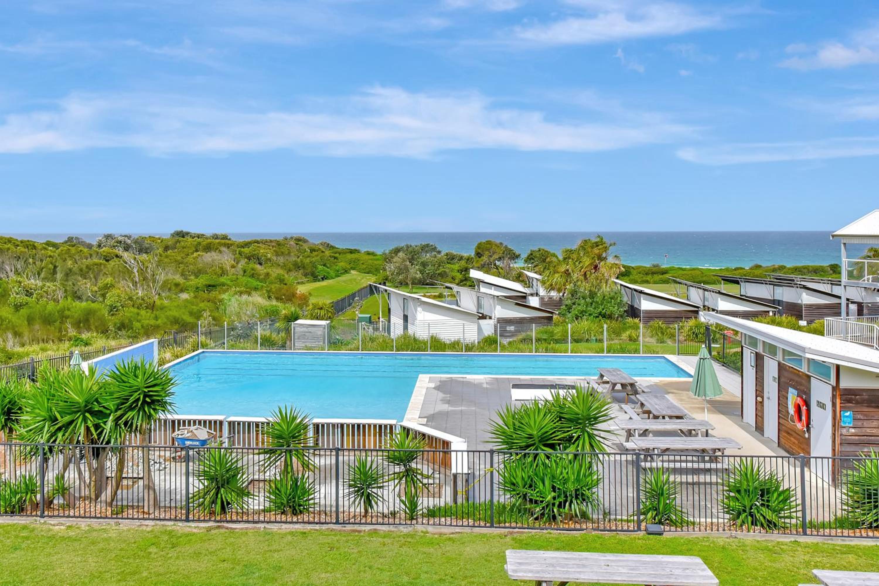 Caves Beach Villa Bombora
