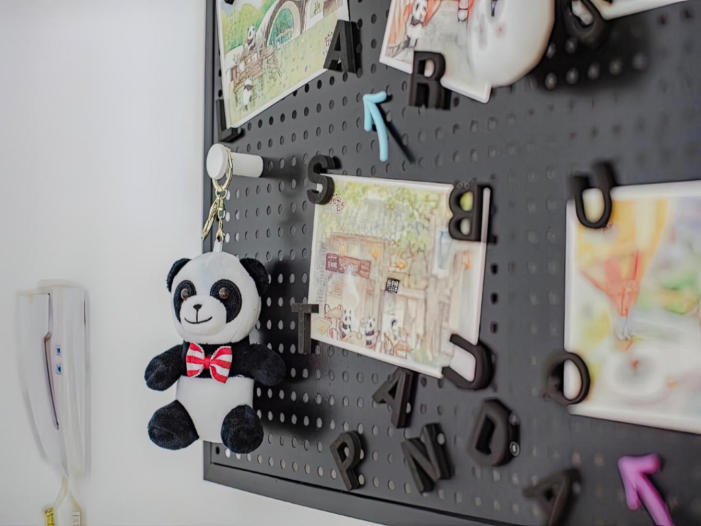 Chengdu Chenghua·Giant Panda Breeding Base Locals Apartment 00169920