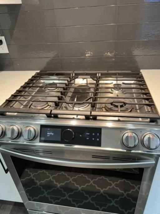 Executive Modern Family Haven for Short Stays