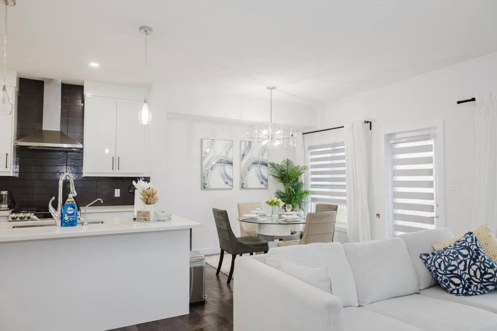 Executive Modern Family Haven for Short Stays
