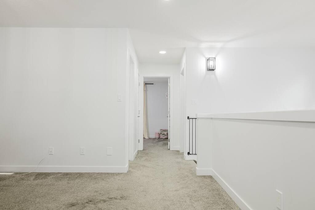 Executive Modern Family Haven for Short Stays