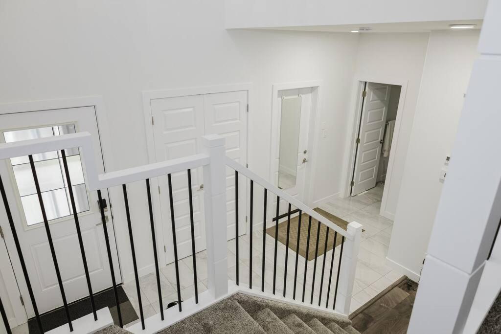 Executive Modern Family Haven for Short Stays