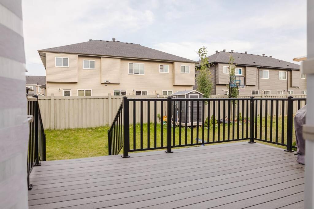 Executive Modern Family Haven for Short Stays