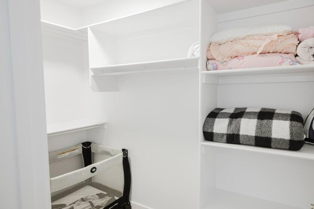 Executive Modern Family Haven for Short Stays