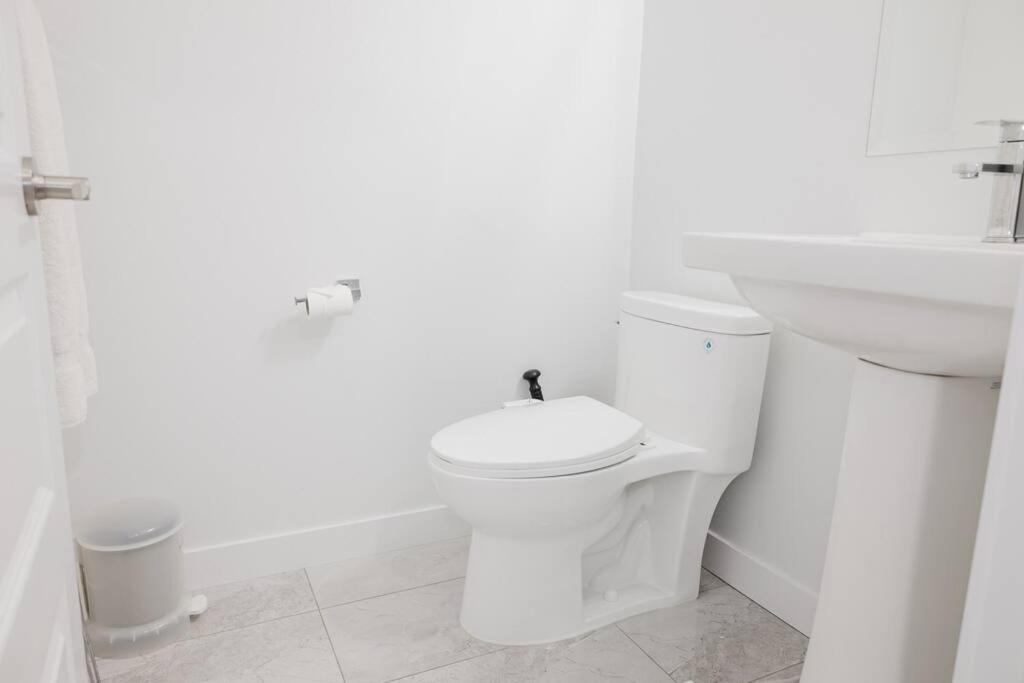 Executive Modern Family Haven for Short Stays
