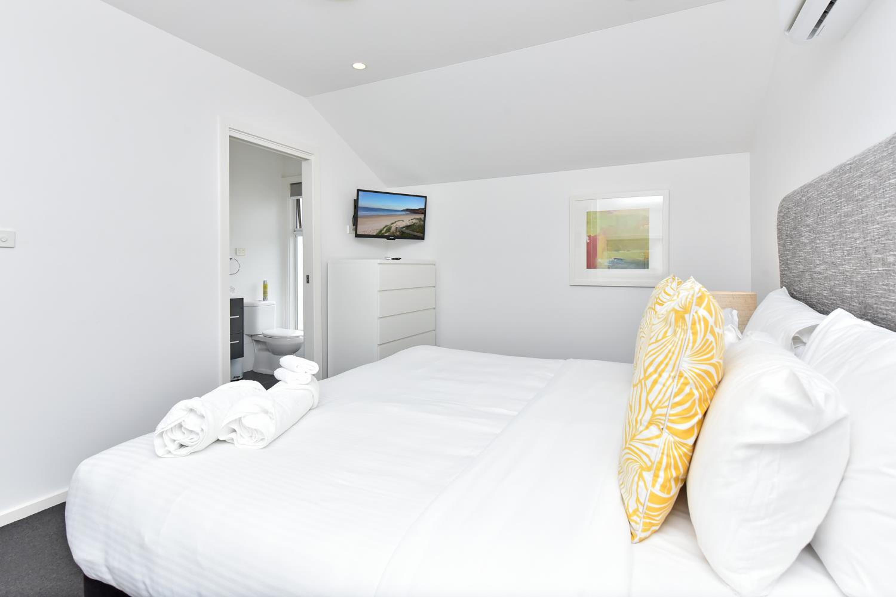 Caves Beach Villa Bombora