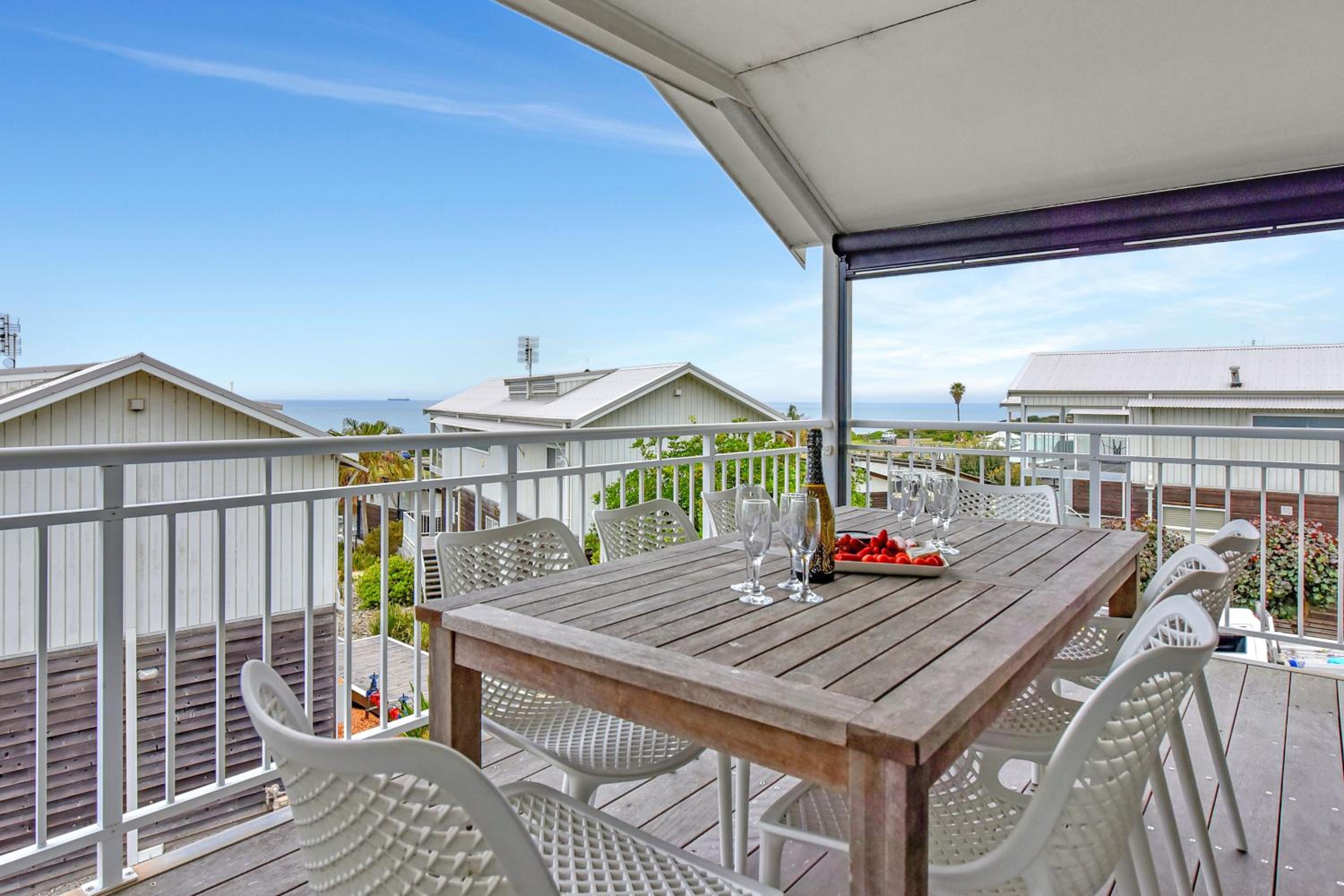 Caves Beach Villa Bombora
