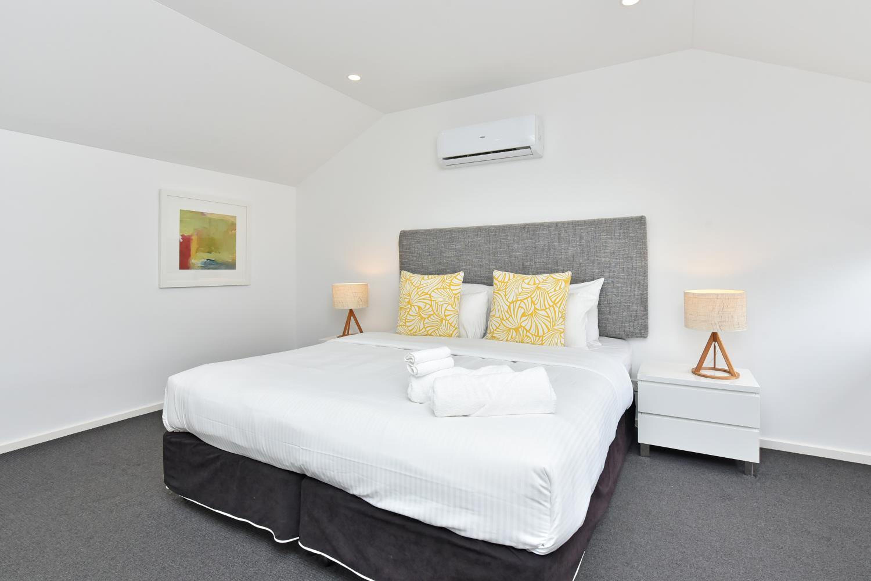 Caves Beach Villa Bombora