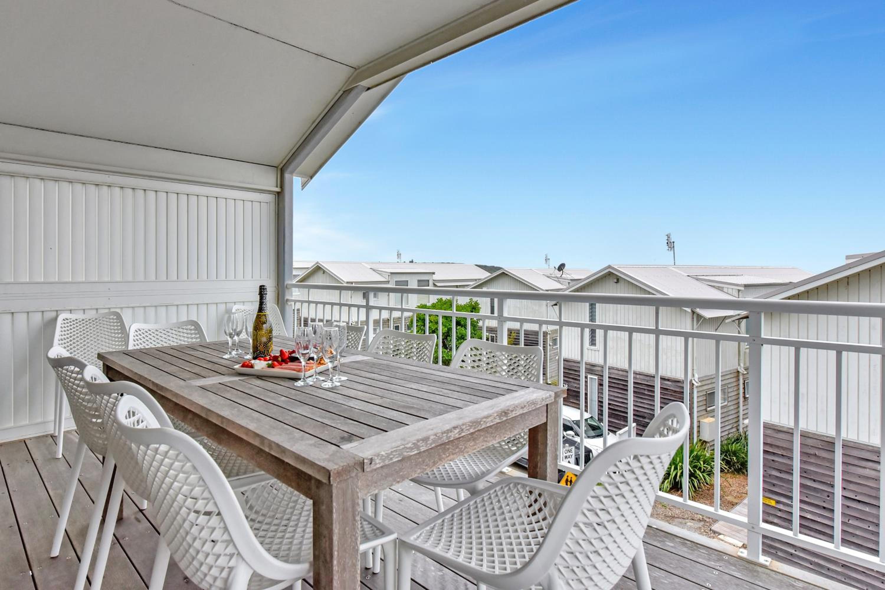 Caves Beach Villa Bombora