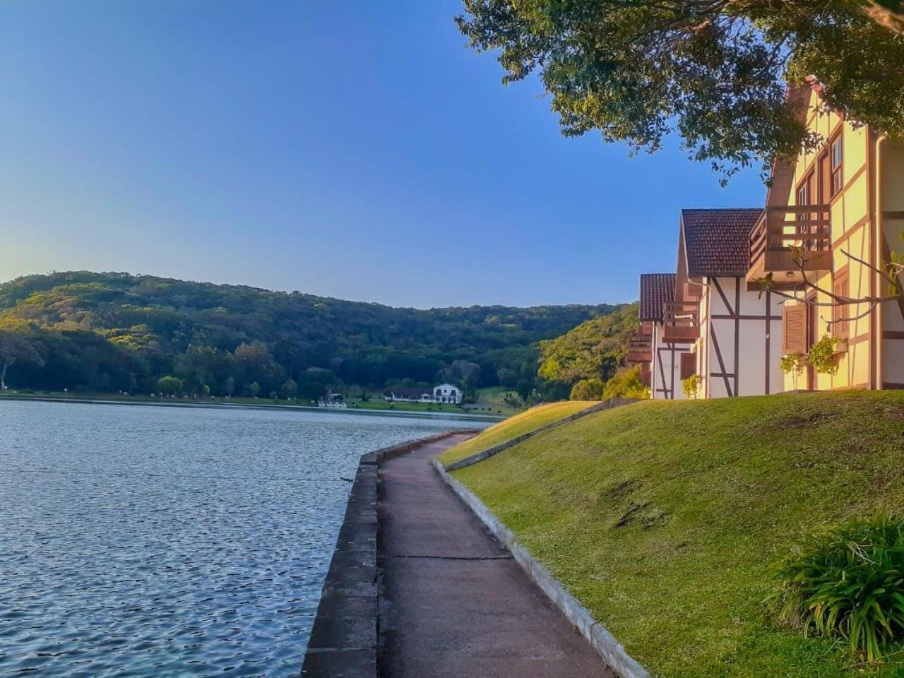 Lagoa da Harmonia cabanas