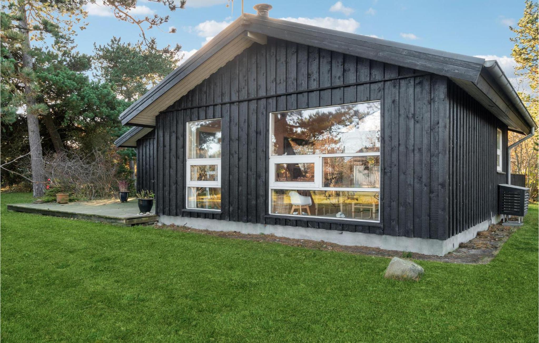 Beautiful Home In Samsø With Kitchen