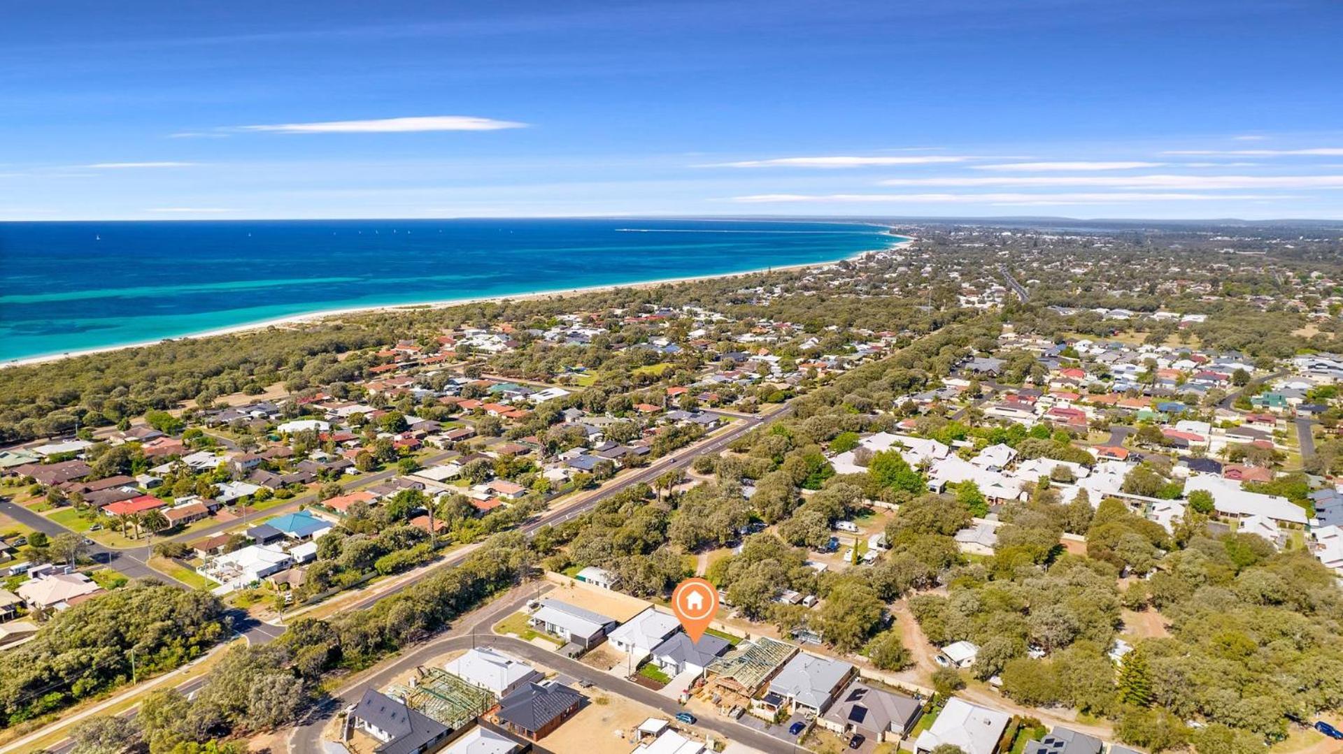 Busselton Beach Vibes