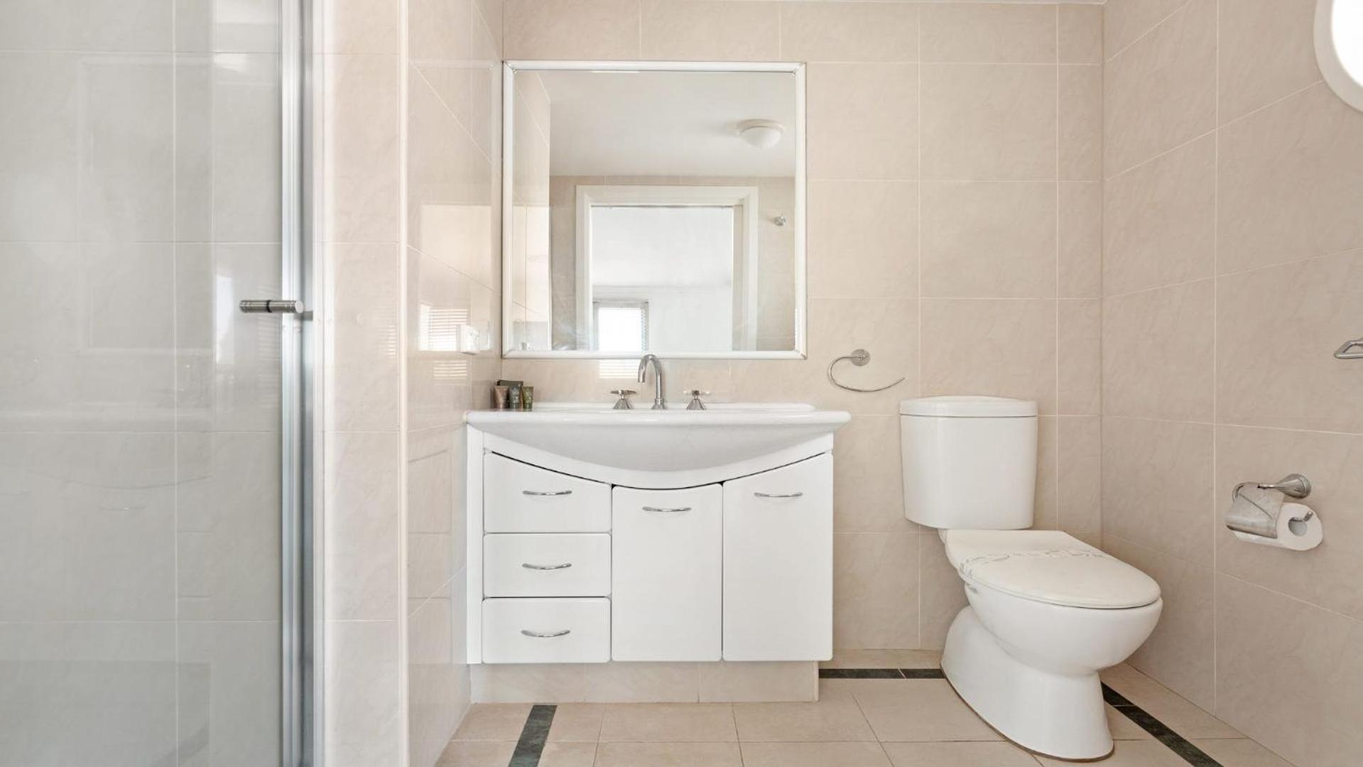 Le Point 702 Luxury and Views