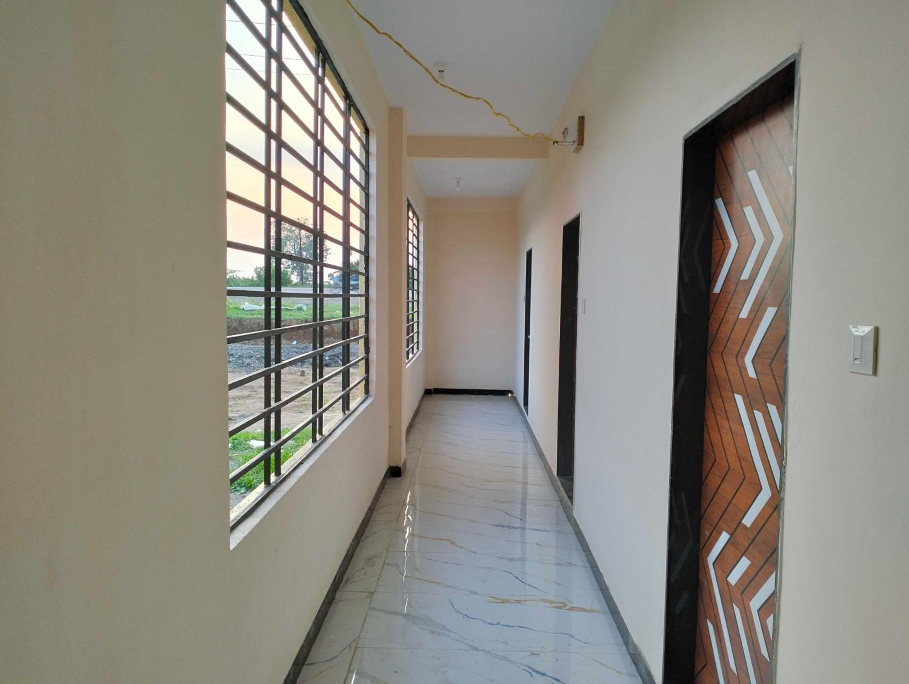 Hotel O Midwaytreat Burhanpur