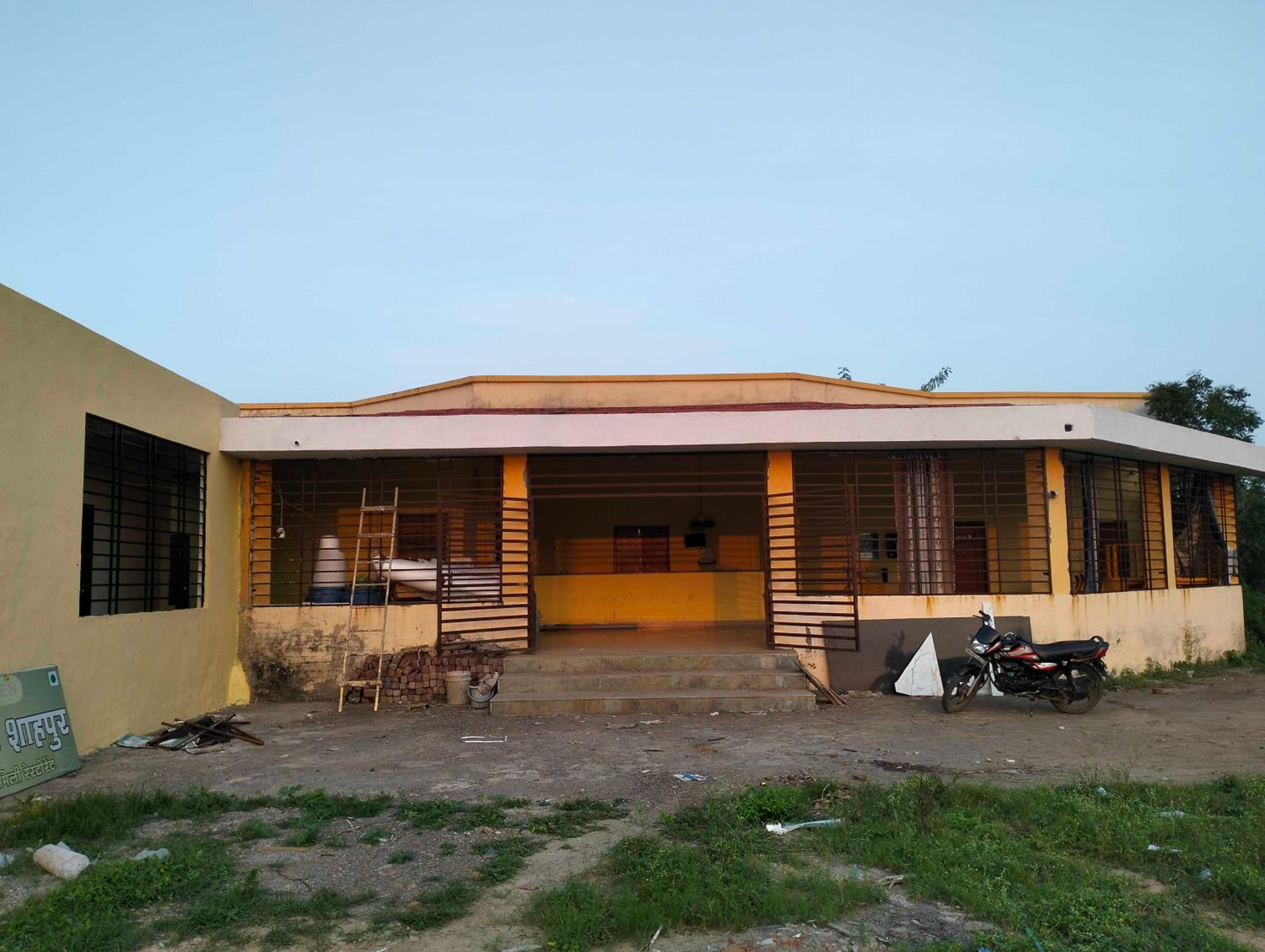 Hotel O Midwaytreat Burhanpur
